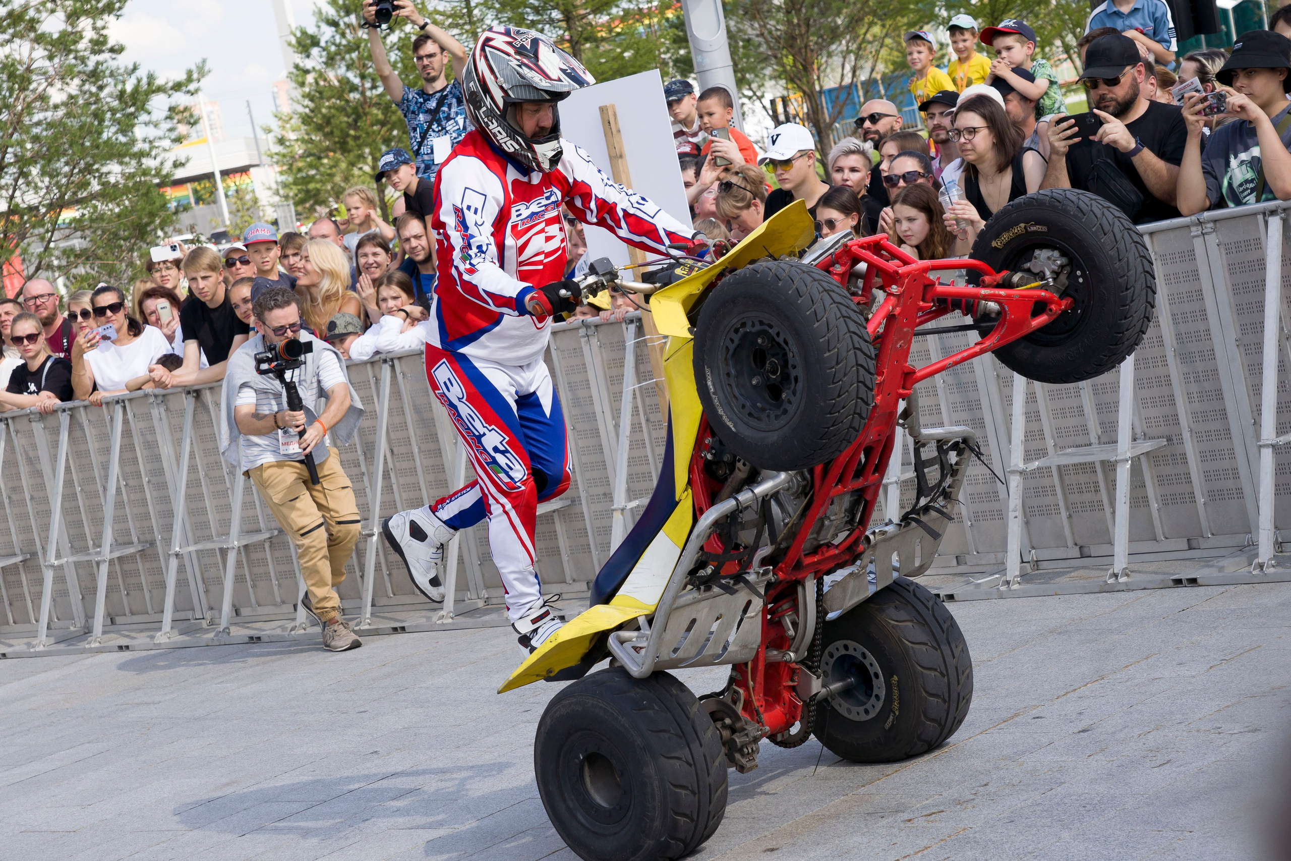 Городские мероприятия. Фотограф в Санкт-Петербурге. Репортажная и все съёмки для бизнеса