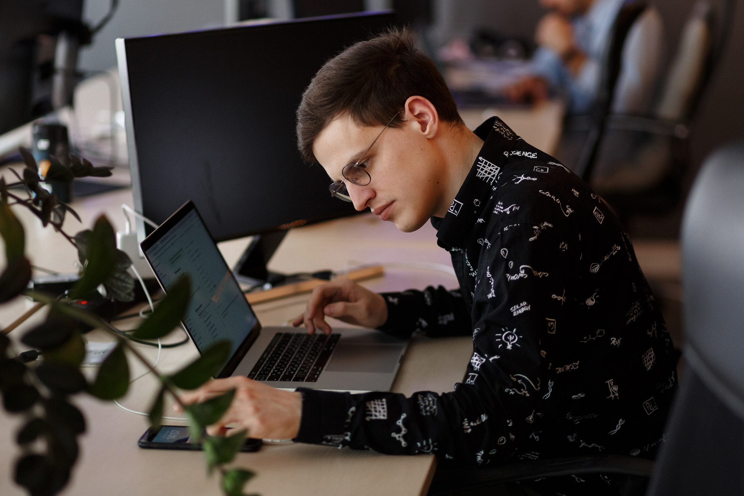 Фотосессия сотрудников и офиса для компании Амбрелла Таганрог. Свадебный и семейный фотограф в Таганроге Бакарюк Антон