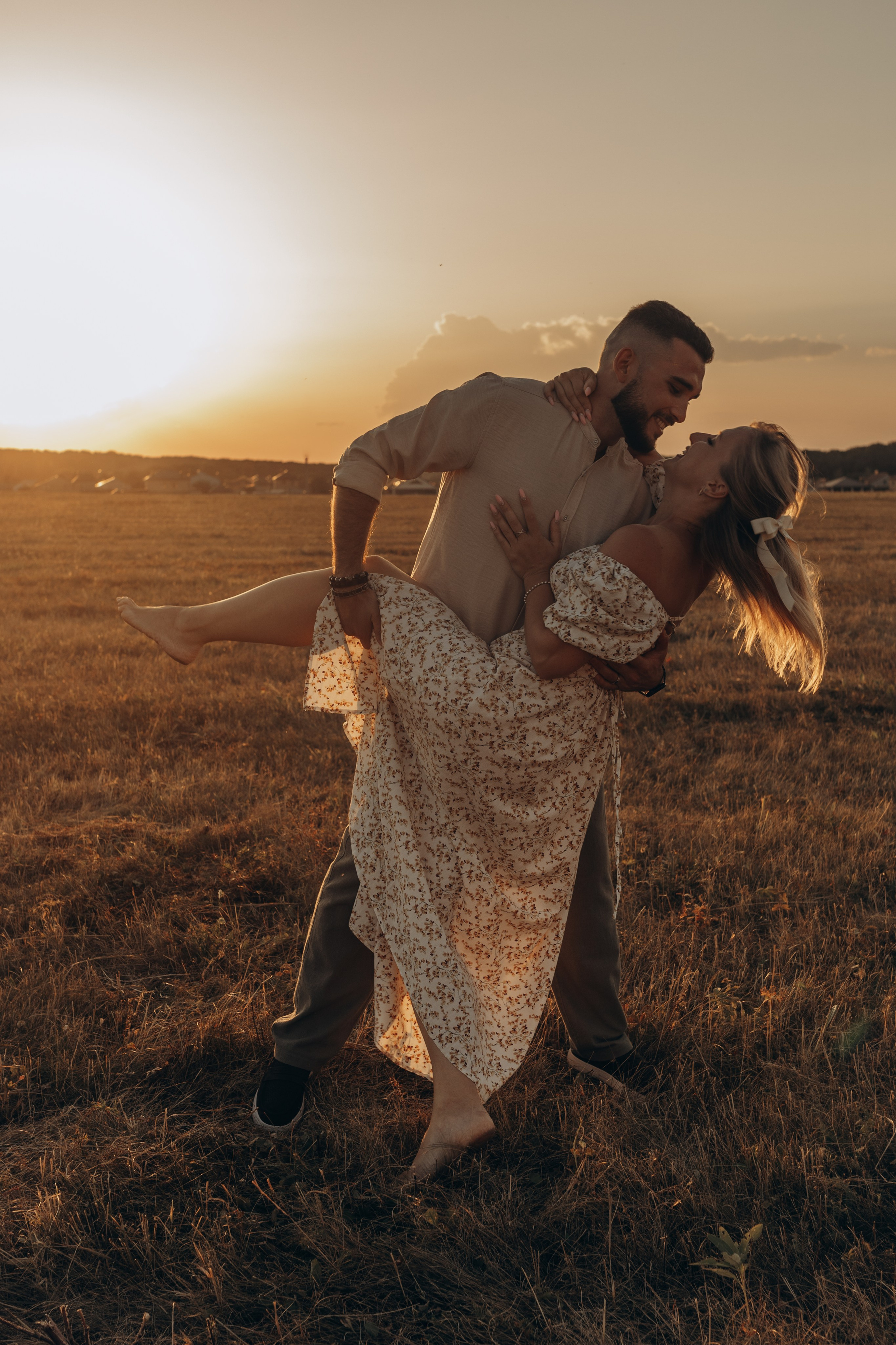 Закат на поле-Love story. Фотограф в Ставрополе Svetlana Matveeva