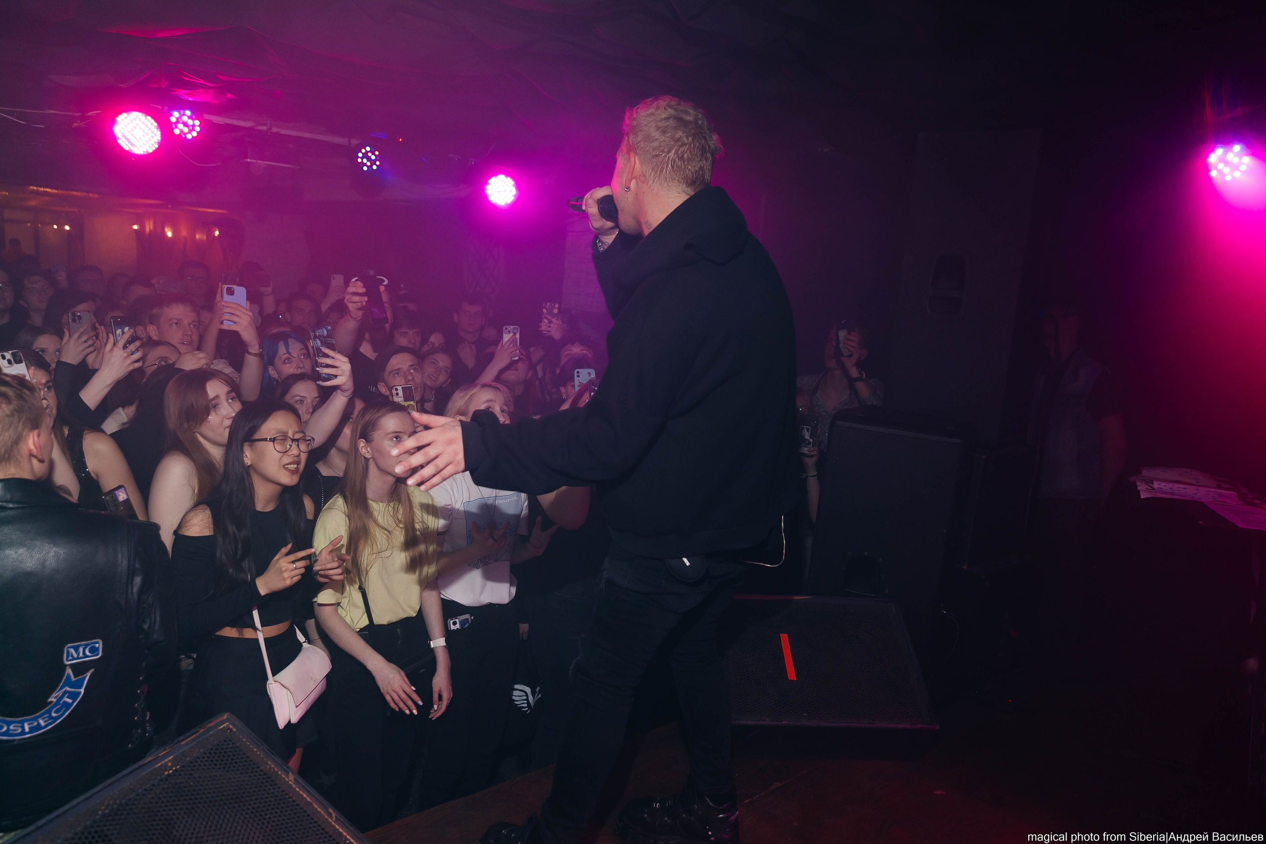 Playingtheangel. _Carpe diem_