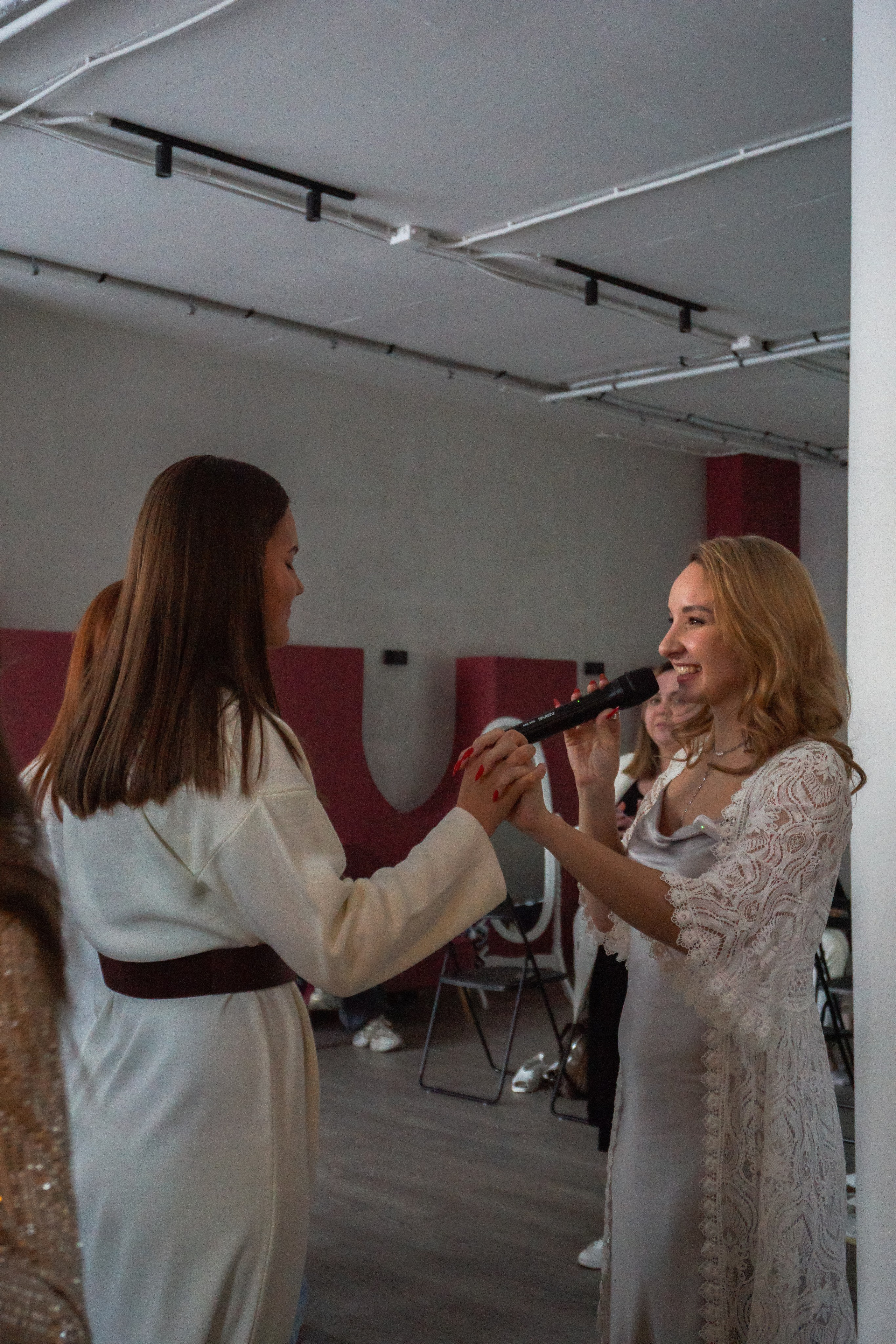 Женское мероприятие. Фотограф