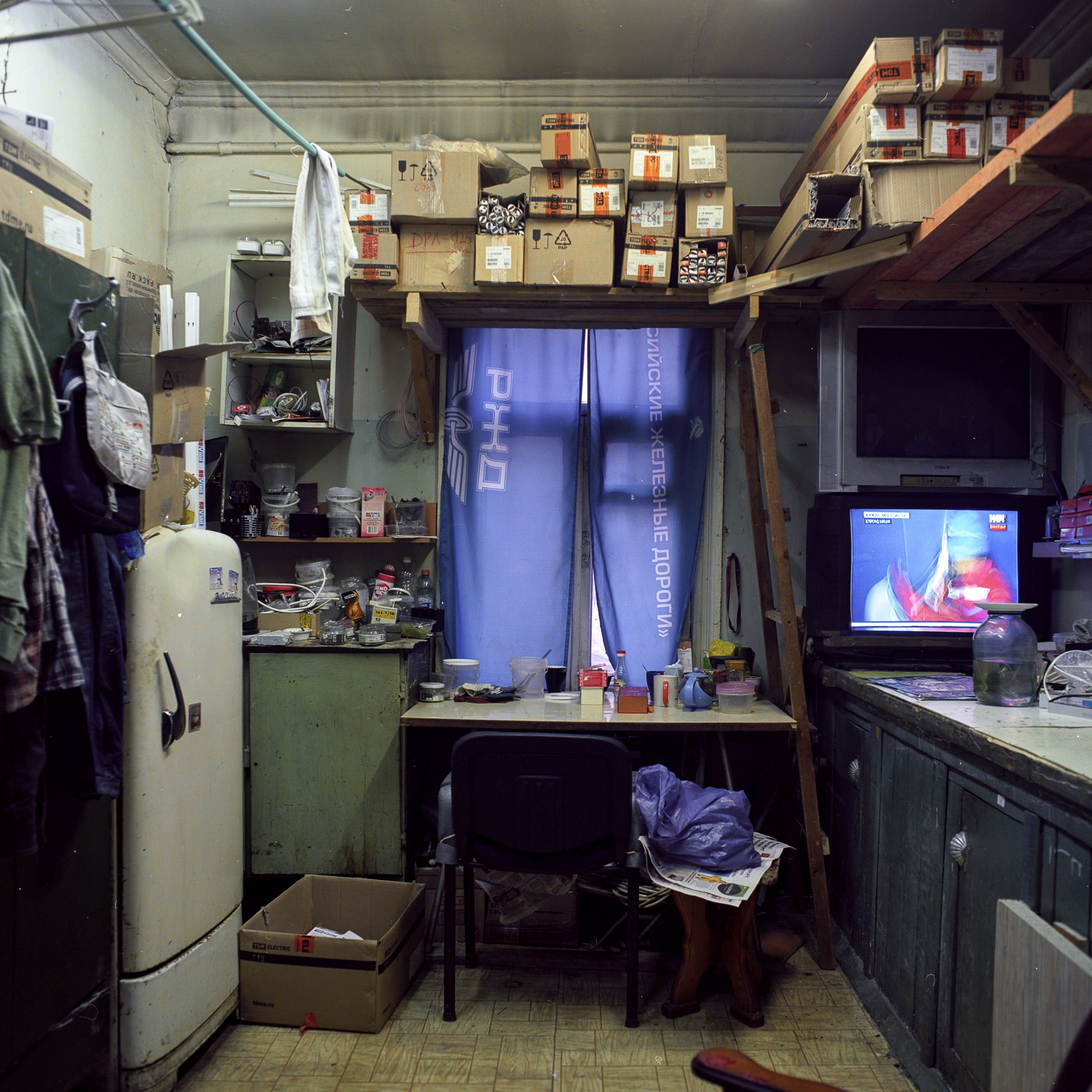 ЖЕК. Фотограф в Москве Максим Быков