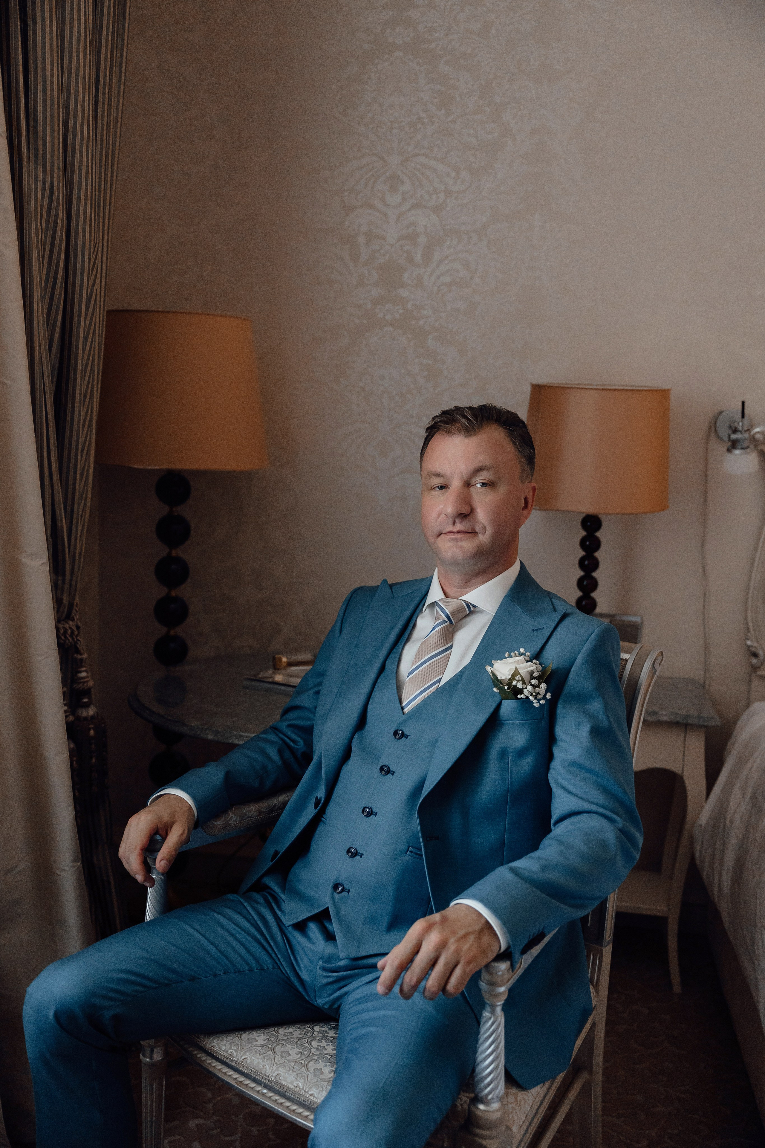 Свадебная фотосессия в Radisson Collection Hotel Moscow. Свадебный фотограф в Москве Дарья Олендарёва