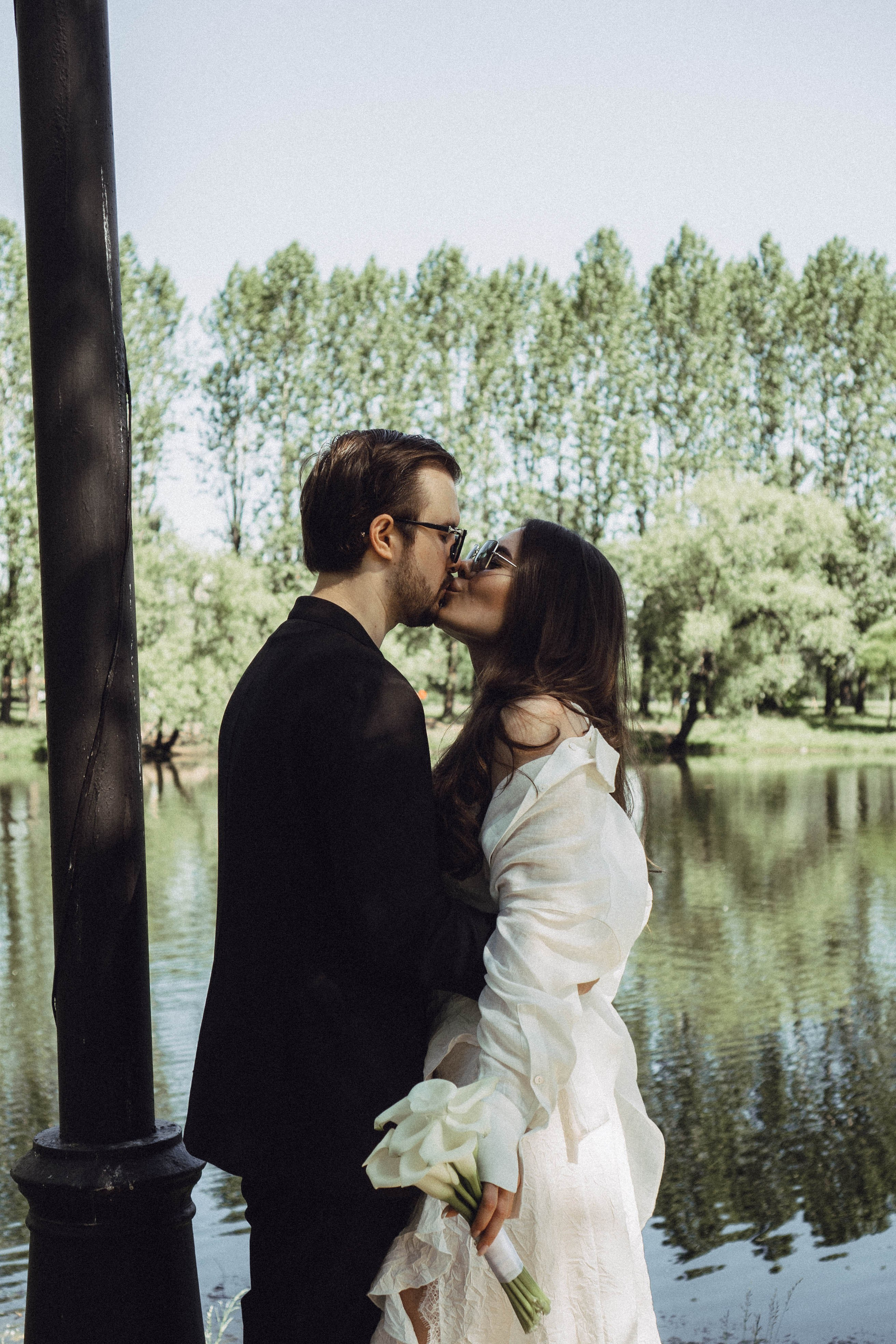 СВАДЕБНАЯ СЬЕМКА В ПАРКЕ ПОБЕДЫ И ПРОГУЛКА ПО МОСКОВСКОМУ ПРОСПЕКТУ. Профессиональный фотограф, Санкт-Петербург — Виктория Богомолова