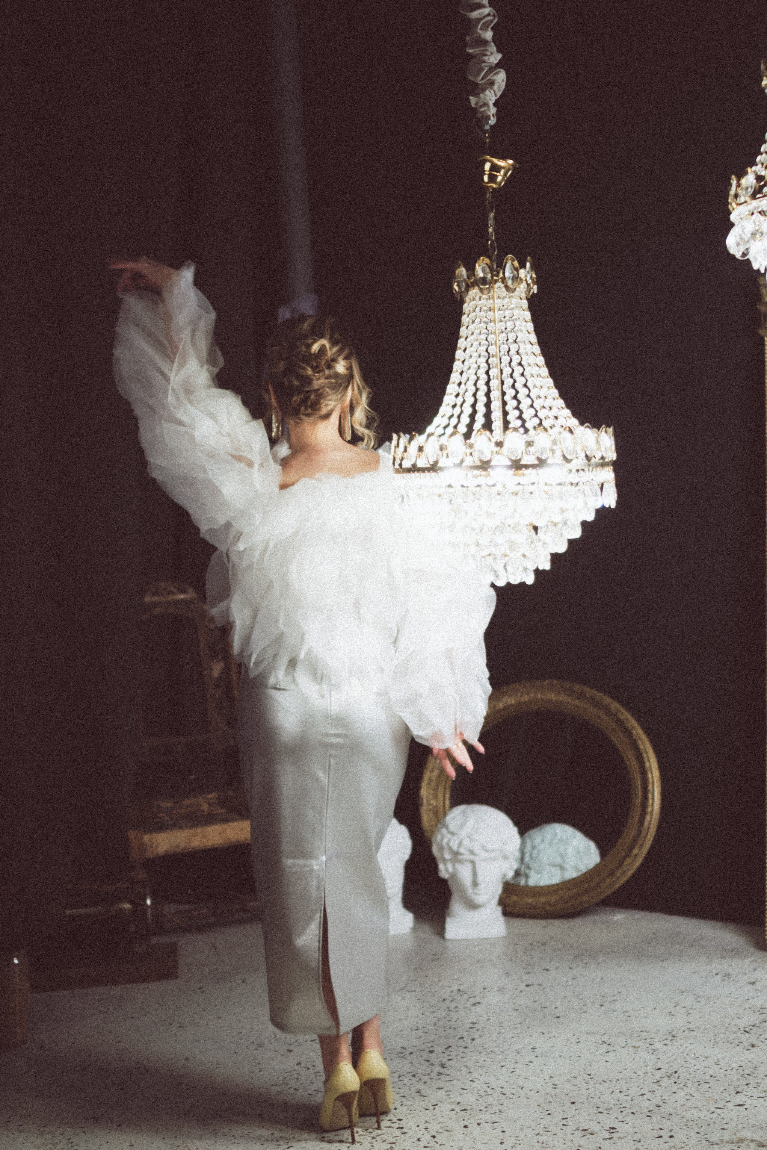 НОВОГОДНЯЯ ФОТОСЕСИИЯ В СТУДИИ ДЛЯ ДЕВУШКИ И ПРОГУЛКА ПО ЧЕРНЫШЕВСКОЙ. Профессиональный фотограф, Санкт-Петербург — Виктория Богомолова