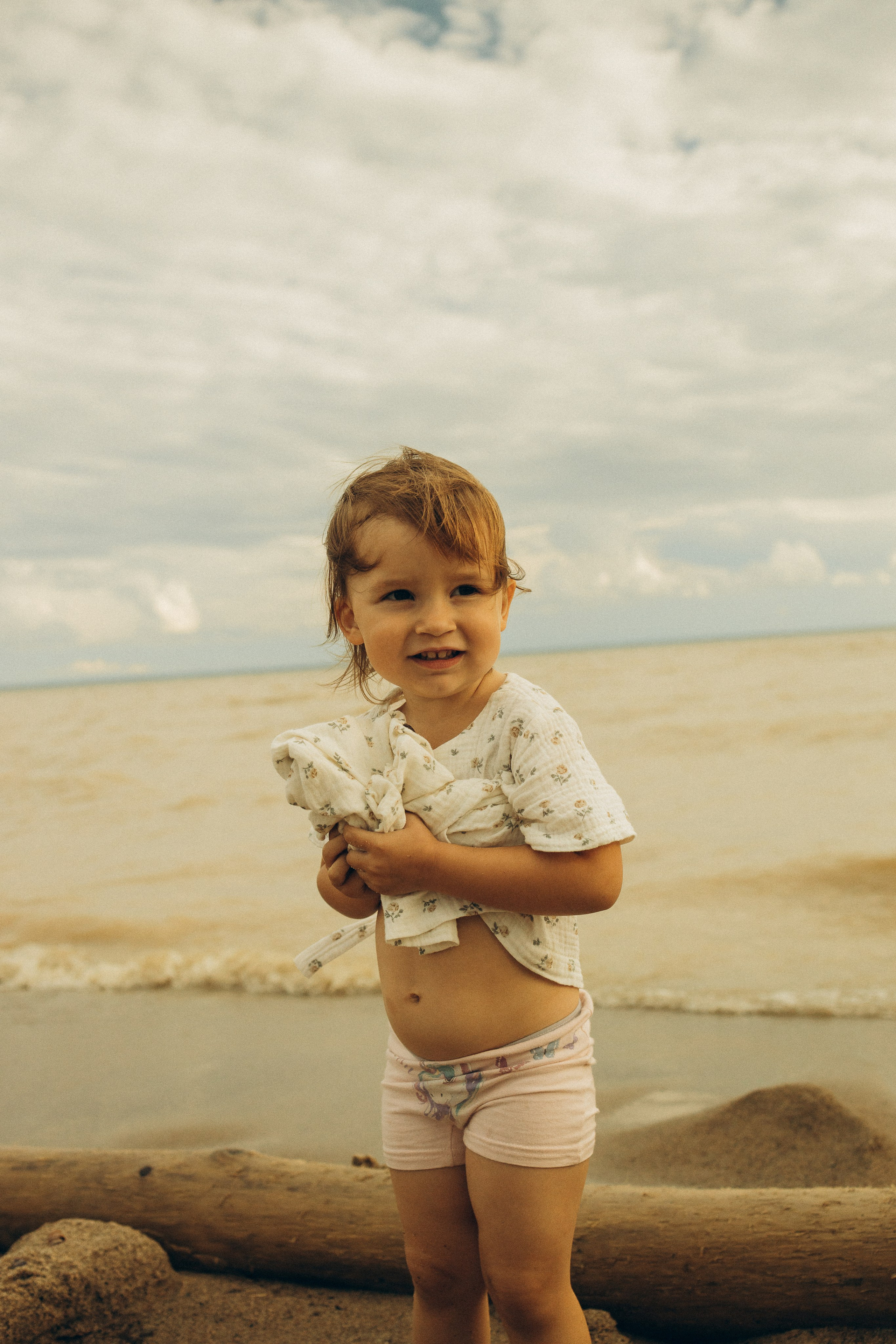 На природе. Семейный фотограф Новосибирск Фотограф на выписку Новосибирск