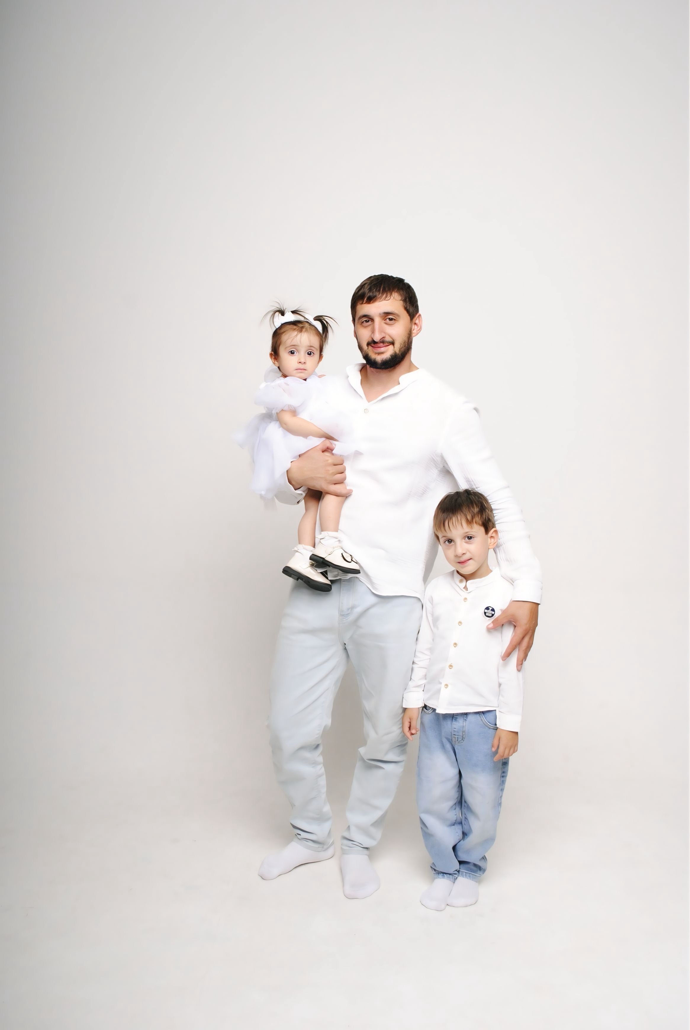 Лилит и семья. Фотограф Мария Мусаелян