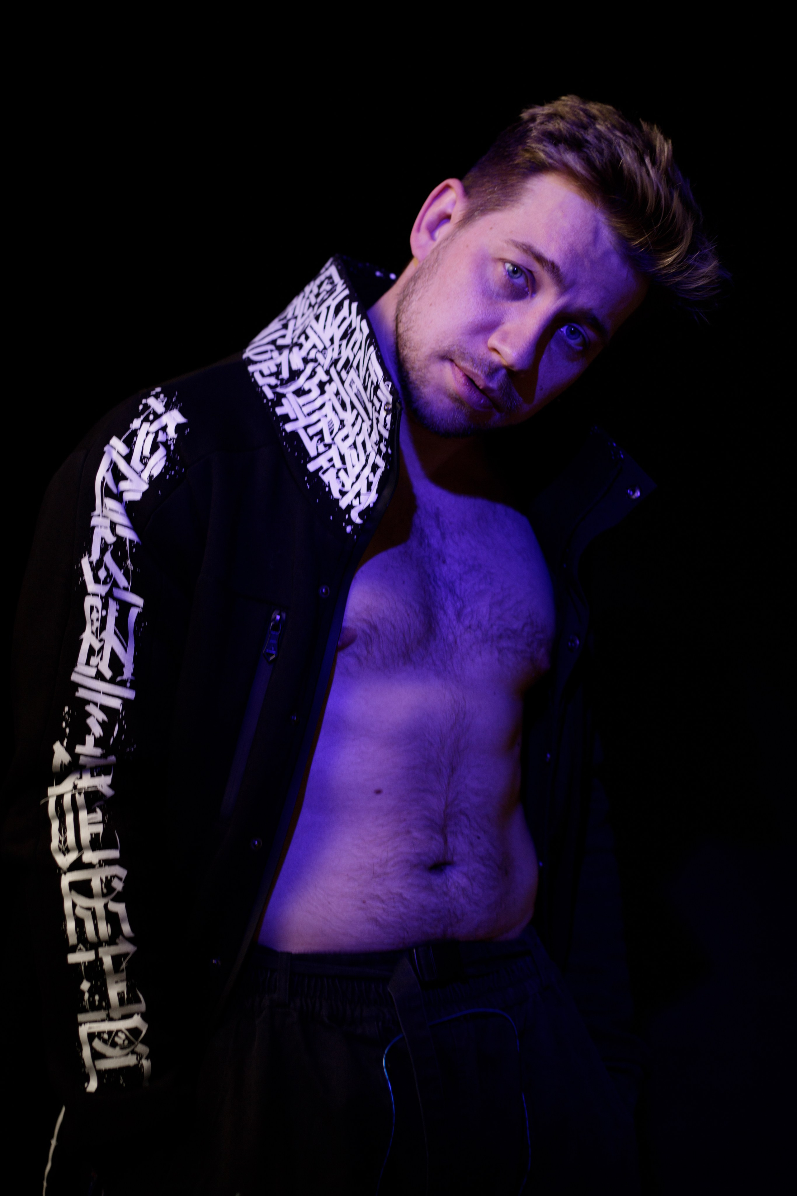 Антон. Фотограф в Тюмени Даша Михнова. Портреты, фотопроекты, фотодни