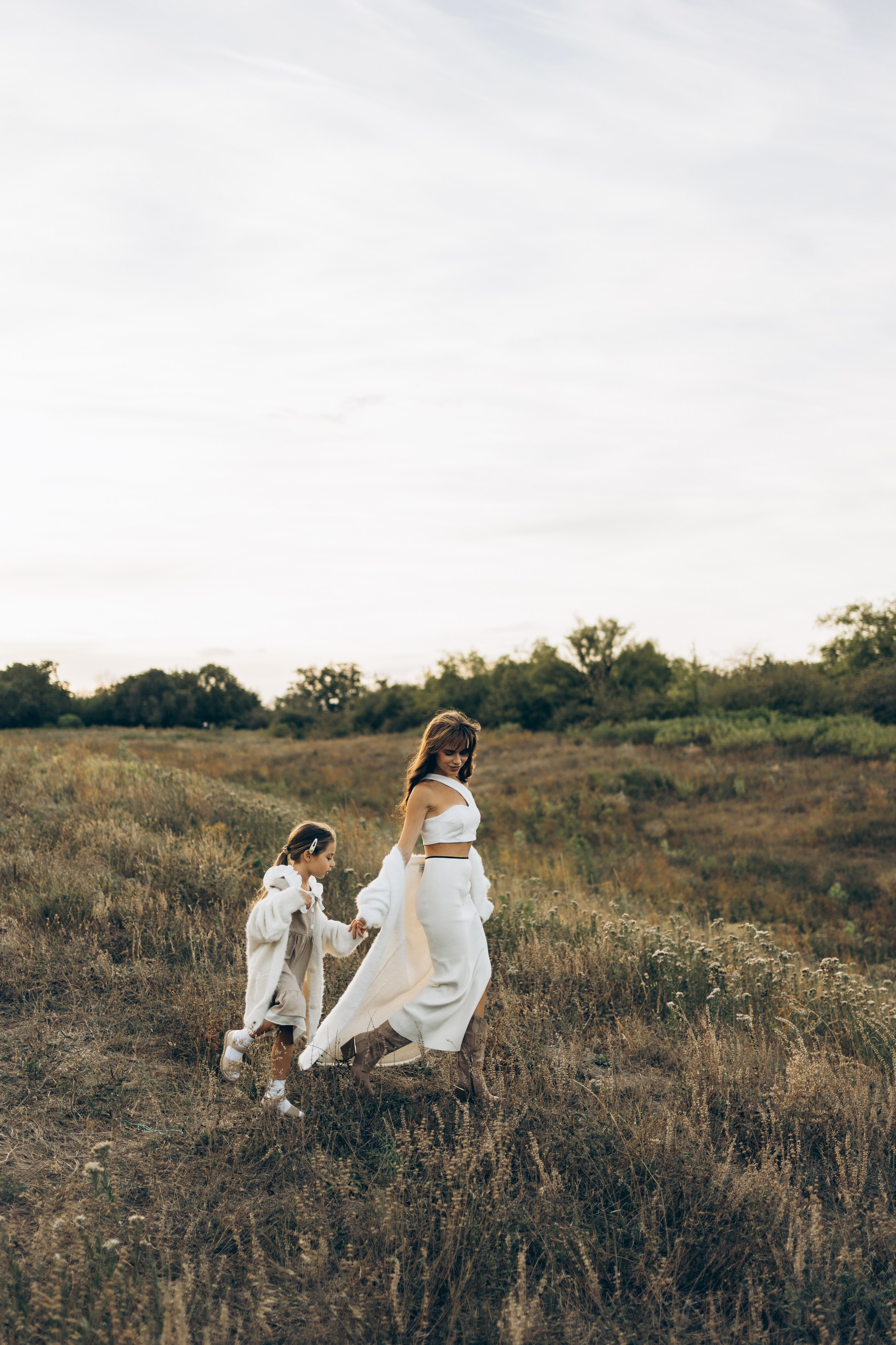 Георгий, Дарья и Афина. Главная