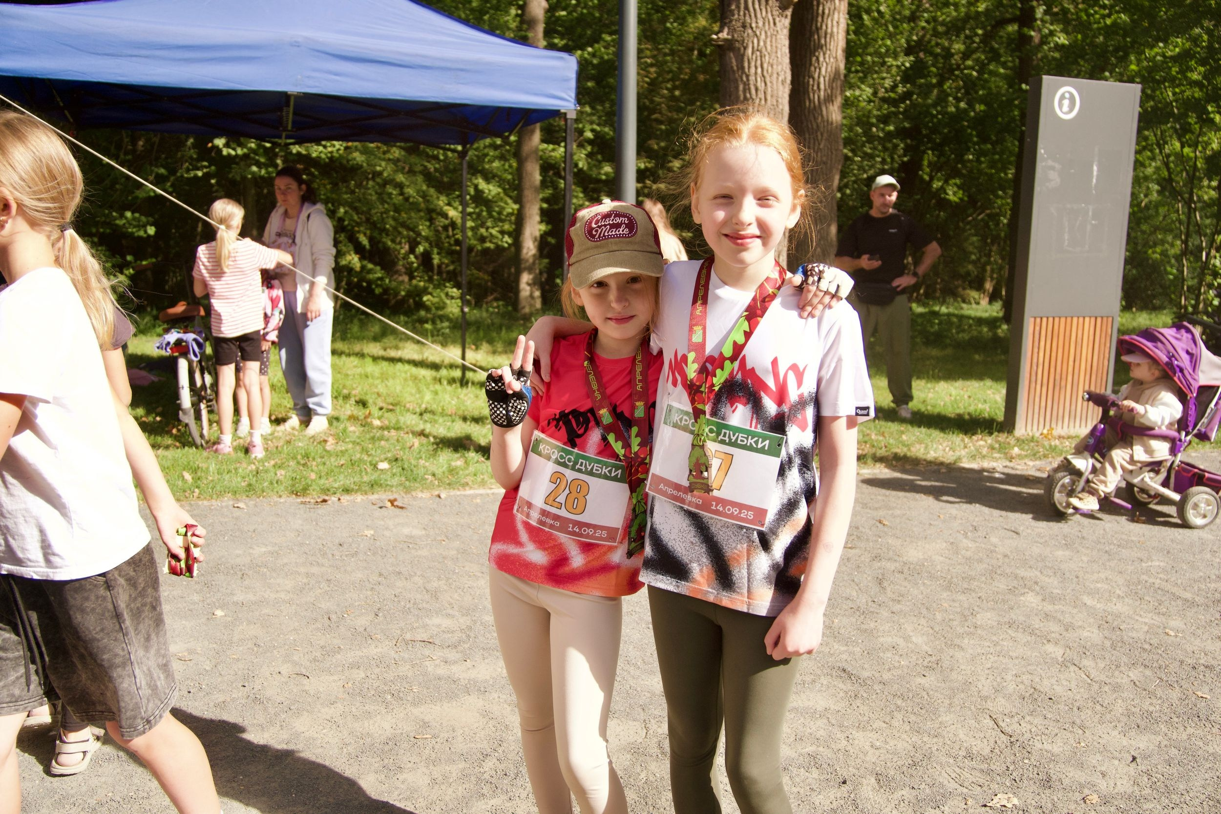 Забег в парке «Дубки». Кафе «БЕЛКА НАШЕПТАЛА». Ну оооочень концептуальное кафе