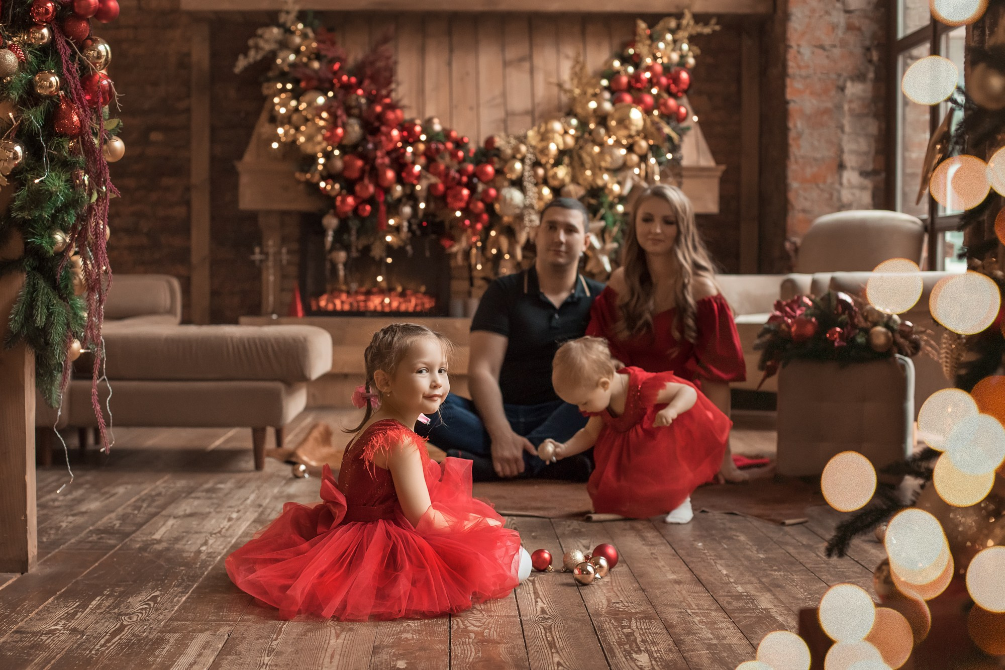 Семейная фотосессия в студии. Фотограф на Крещение, Венчание в Москве Ирина Шамина