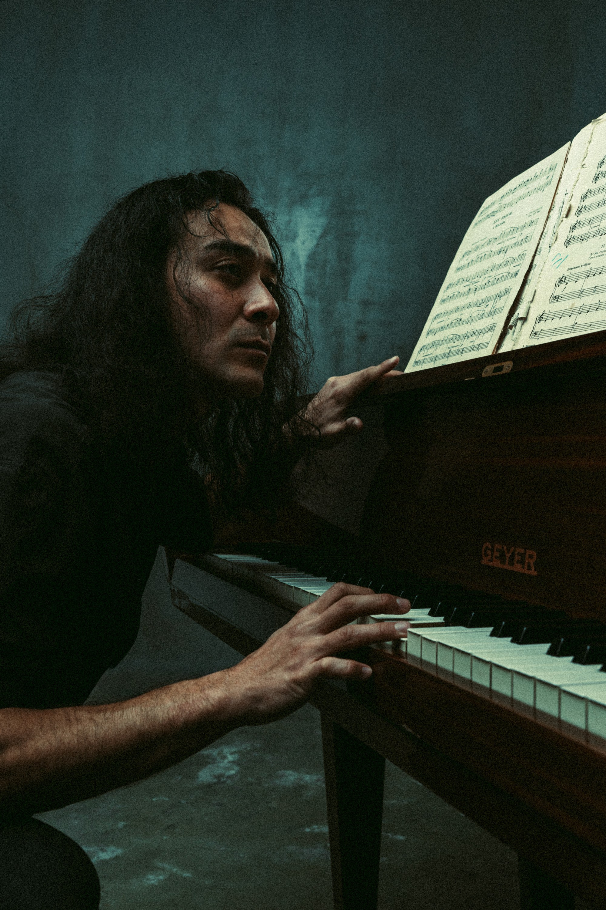 Портфолио. Даниил Фреймон — первый мужской фотограф в городе Алматы