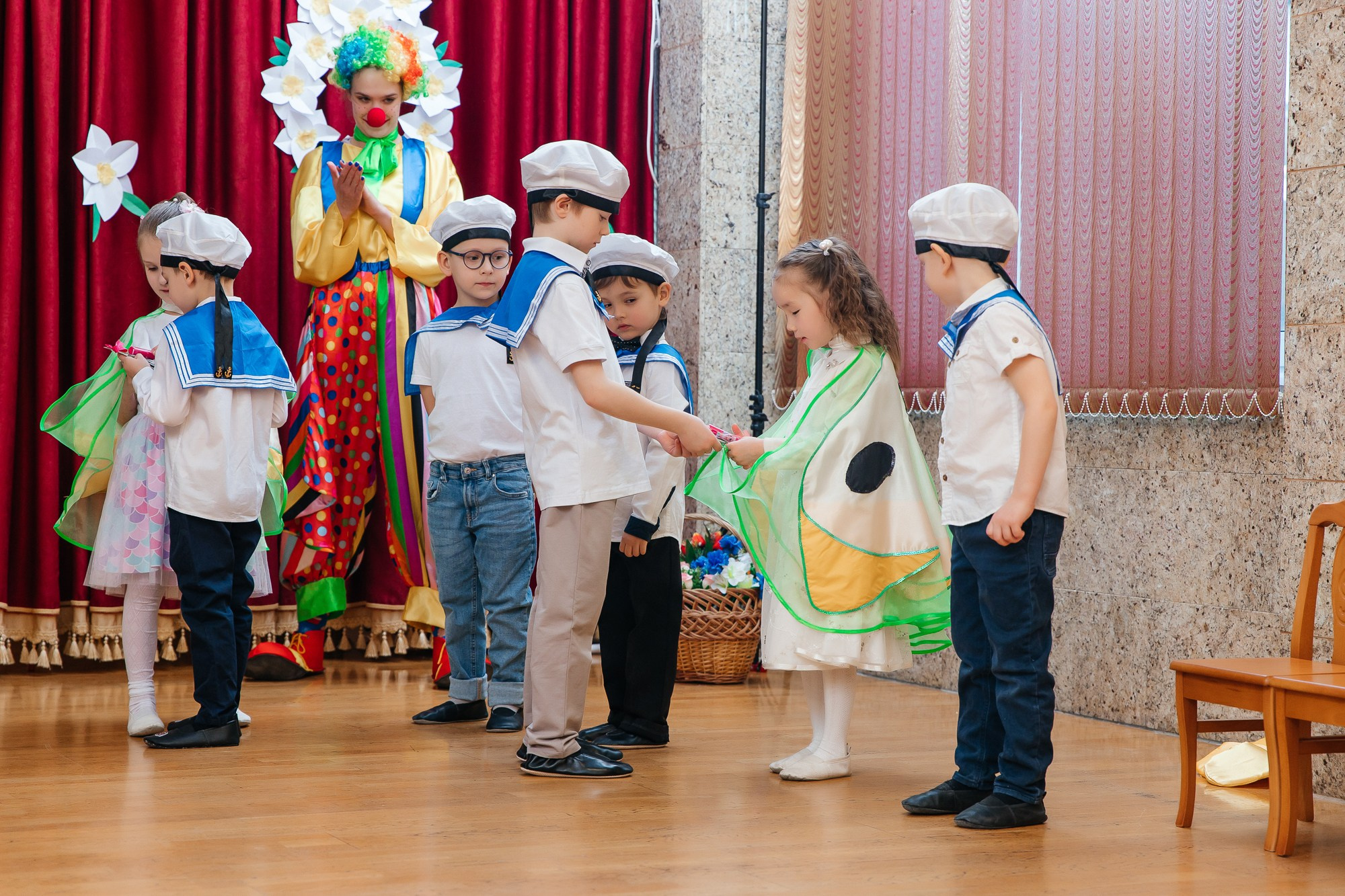 Детский сад № 93 — Утренник (10.03.2023). Свадебный и семейный фотограф Крамар Наталья