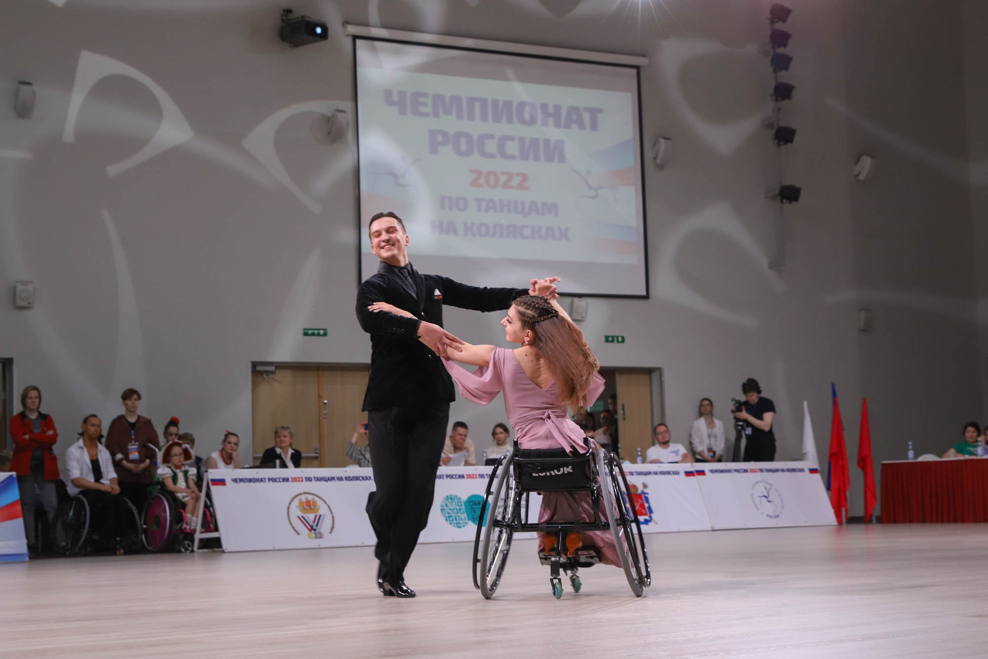 Чемпионат России по танцам на колясках. Фотограф Дарья Попова