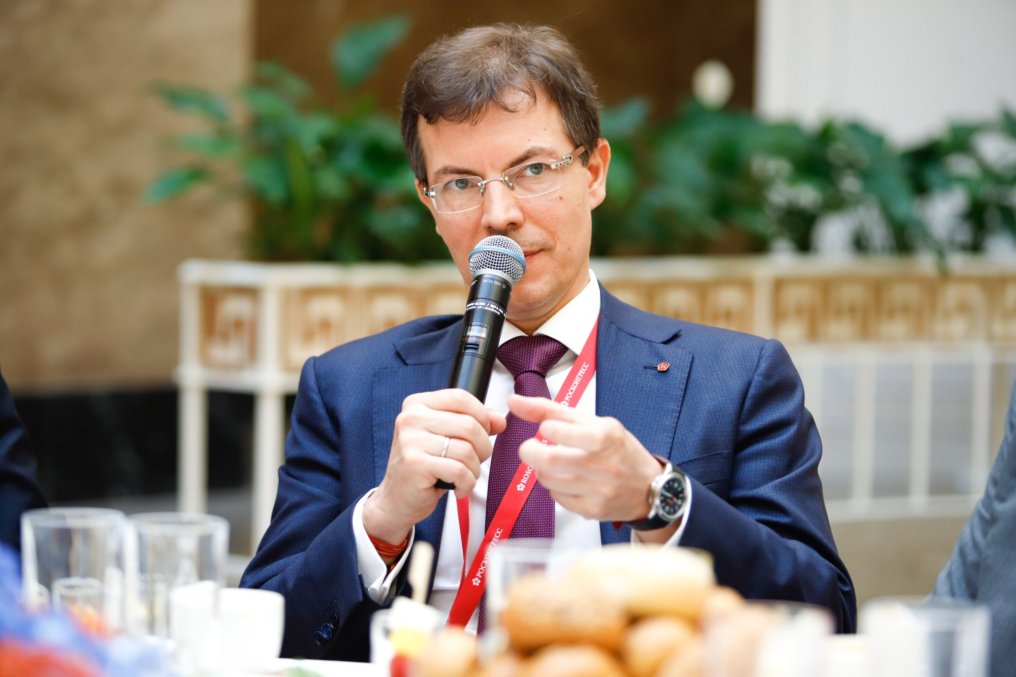 Бизнес-завтрак ПСБ в рамках ПМЭФ. Фотограф Дарья Попова