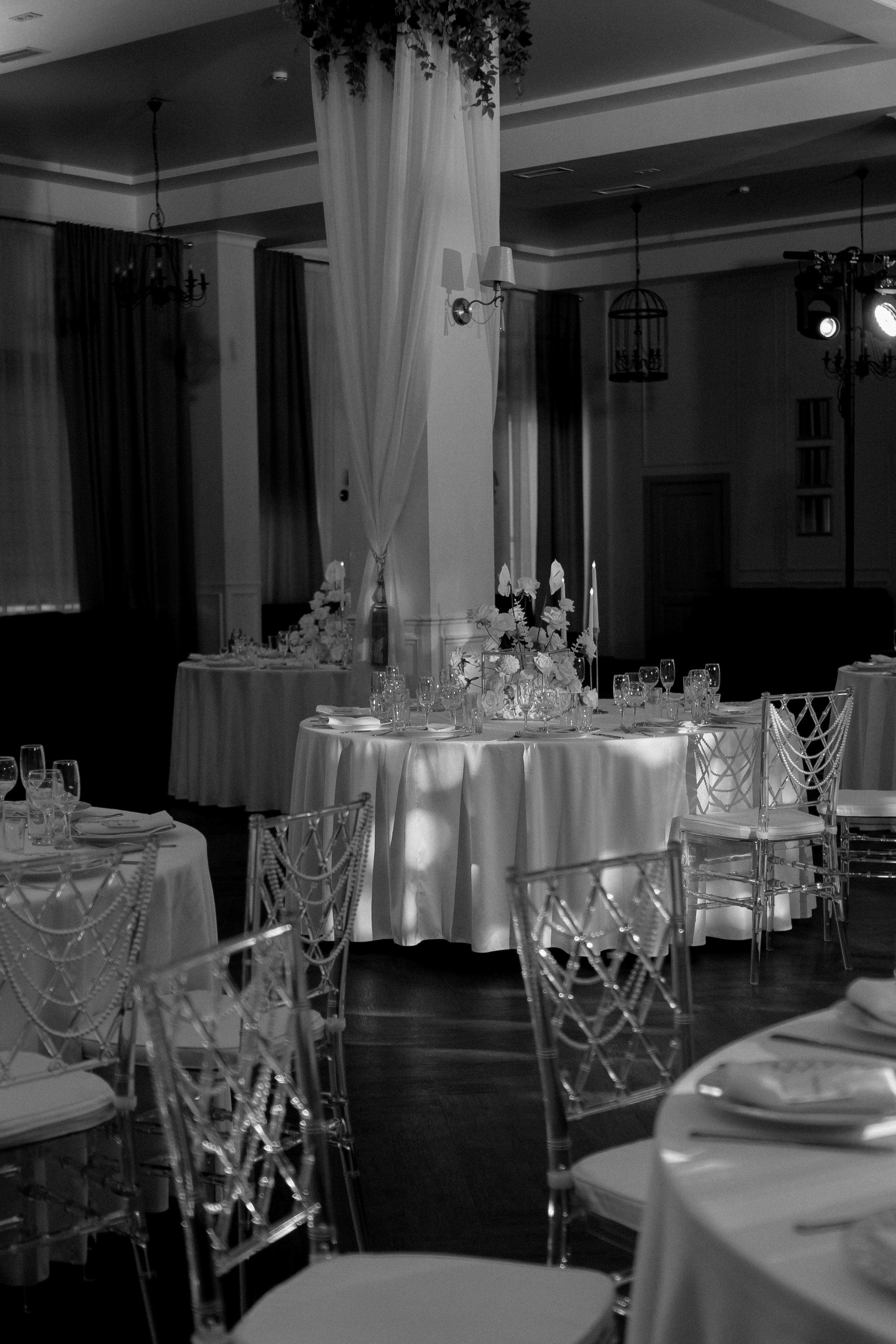 СВАДЕБНАЯ СЬЕМКА СБОРОВ В ОТЕЛЕ И ВЫЕЗД НА ЦЕРЕМОНИЮ (СНЯТО В СИБИРЕ В НИЖНЕВАРТОВСКЕ). Профессиональный фотограф, Санкт-Петербург — Виктория Богомолова