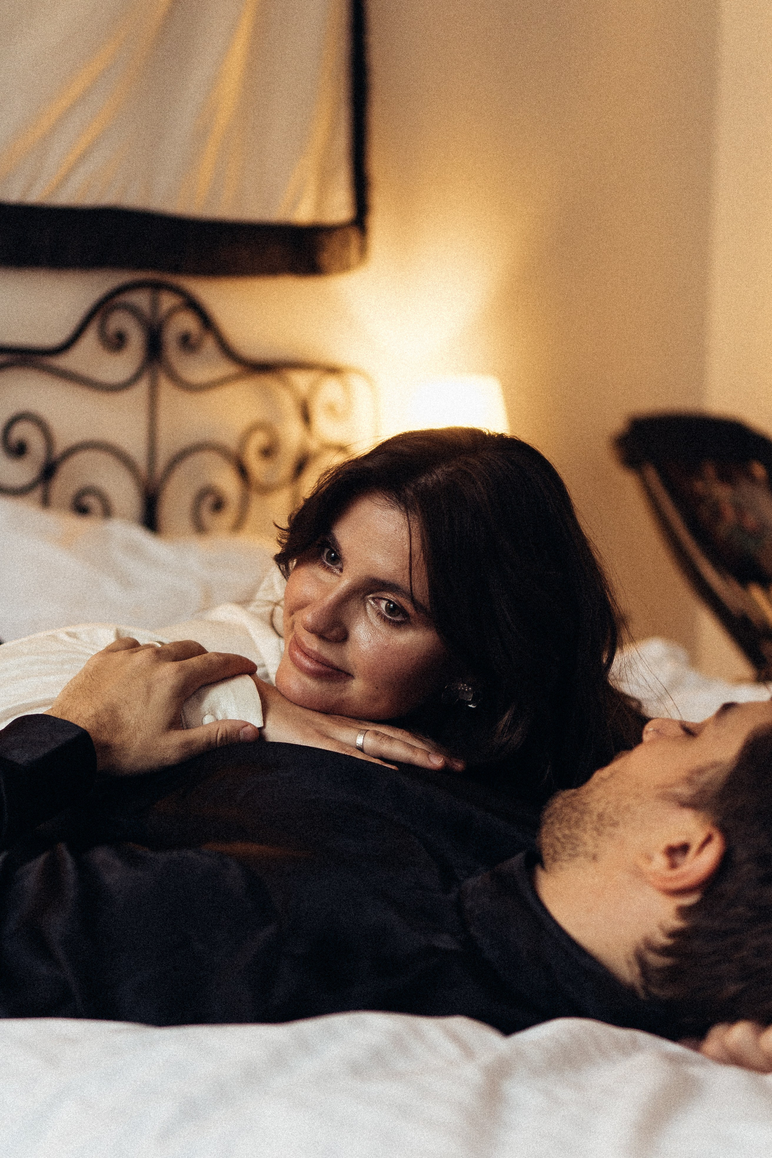 УТРО ЖЕНИХА И НЕВЕСТЫ В ПИТЕРСКОЙ КВАРТИРЕ И СЬЕМКА С СВАДЕБНЫХ ОБРАЗАХ. Профессиональный фотограф, Санкт-Петербург — Виктория Богомолова