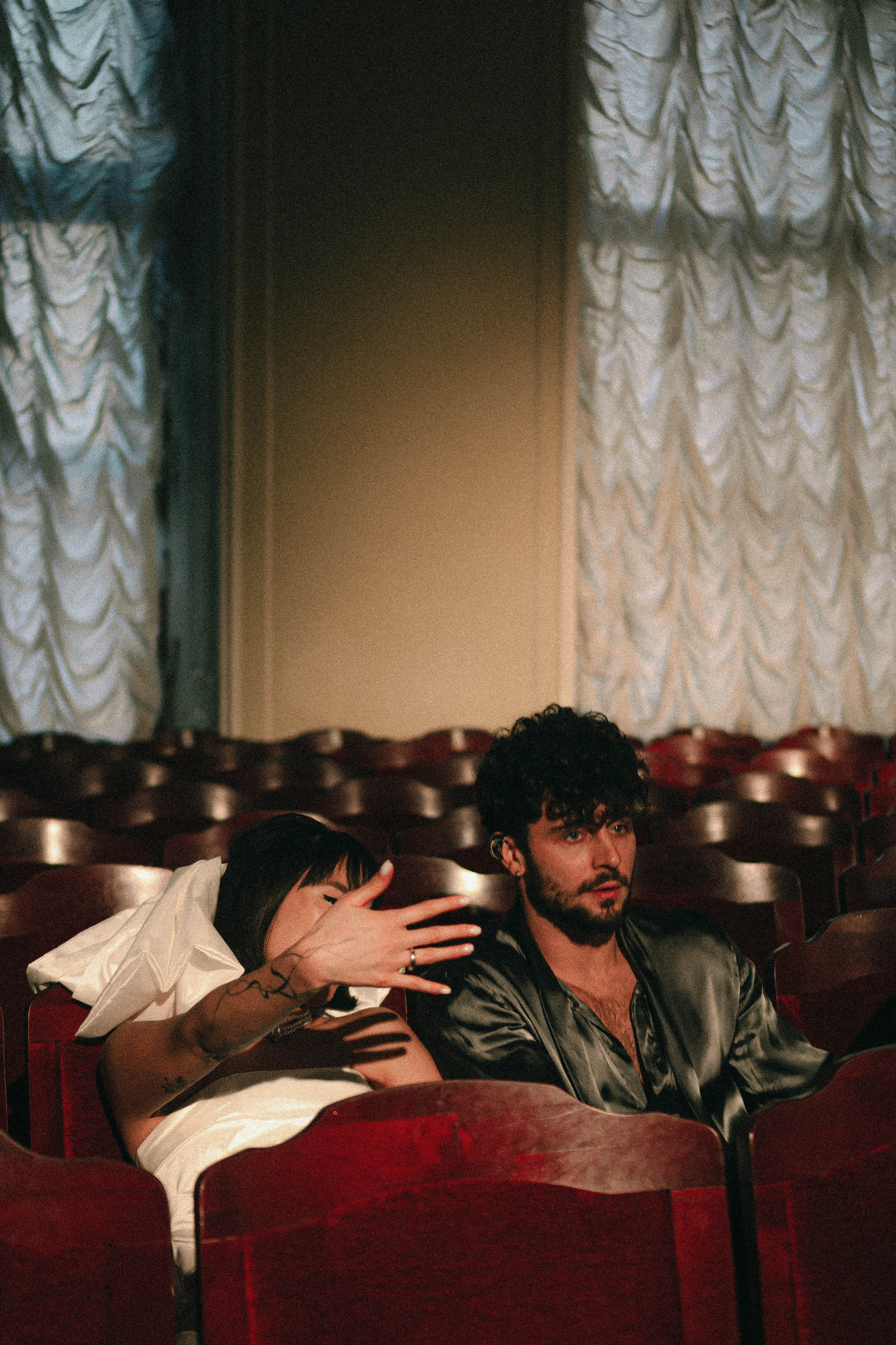 СВАБЕДНАЯ ФОТСЕССИИЯ В ОДНОМ ИЗ ЗАЛОВ НИКОЛАЕВСКОГО ДВОРЦА. Профессиональный фотограф, Санкт-Петербург — Виктория Богомолова