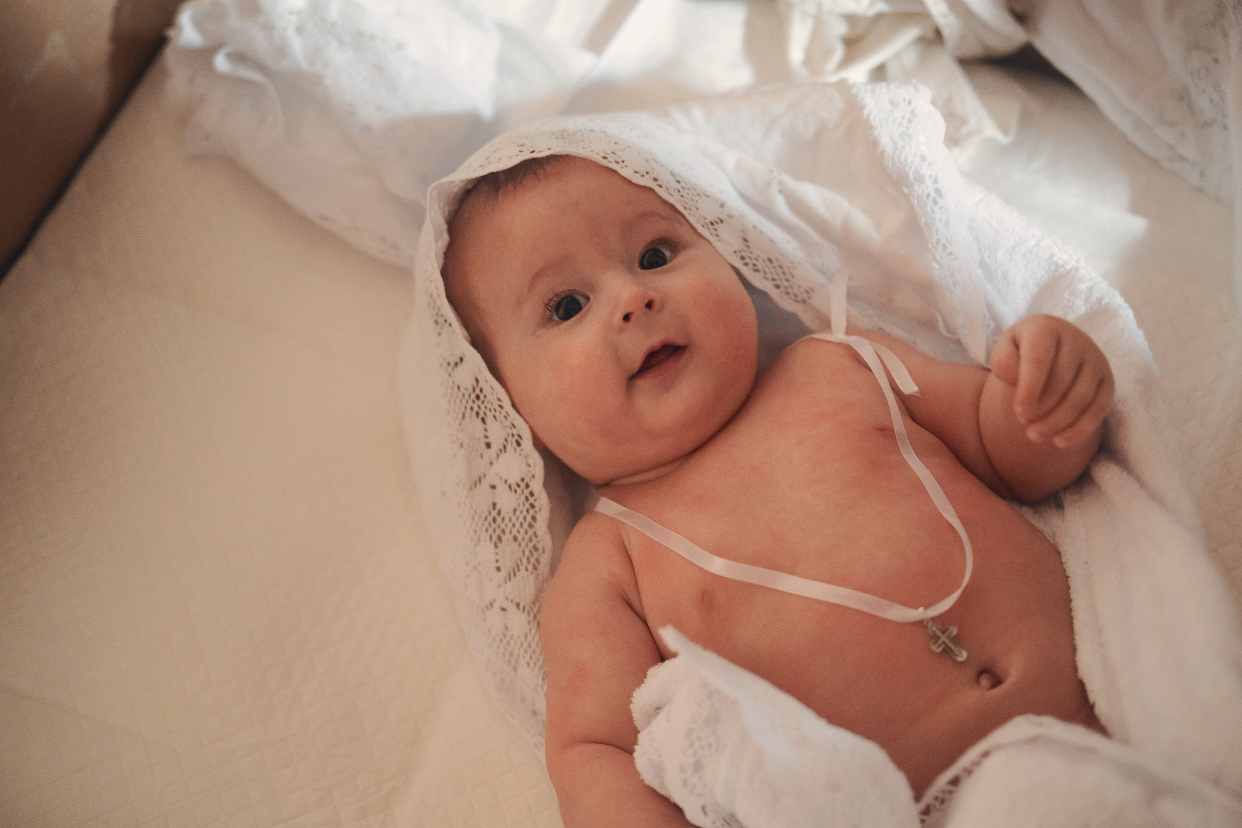 Крещение в православном Храме Воскресения Словущего в Даниловской Слободе. Семейный фотограф в Москве 📸