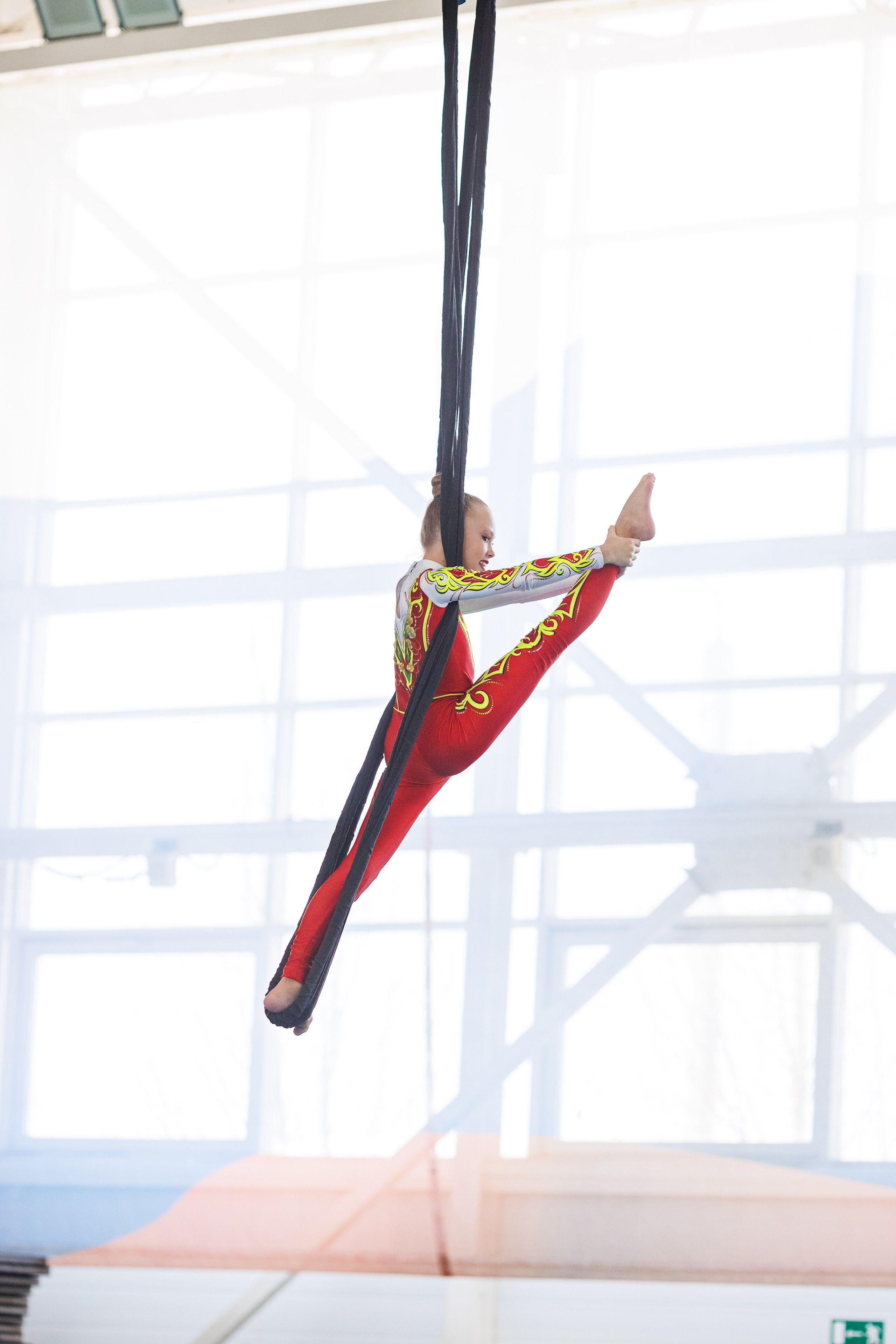 Воздушная гимнастика. Фотограф Шейдаев Эмин г. Волгоград