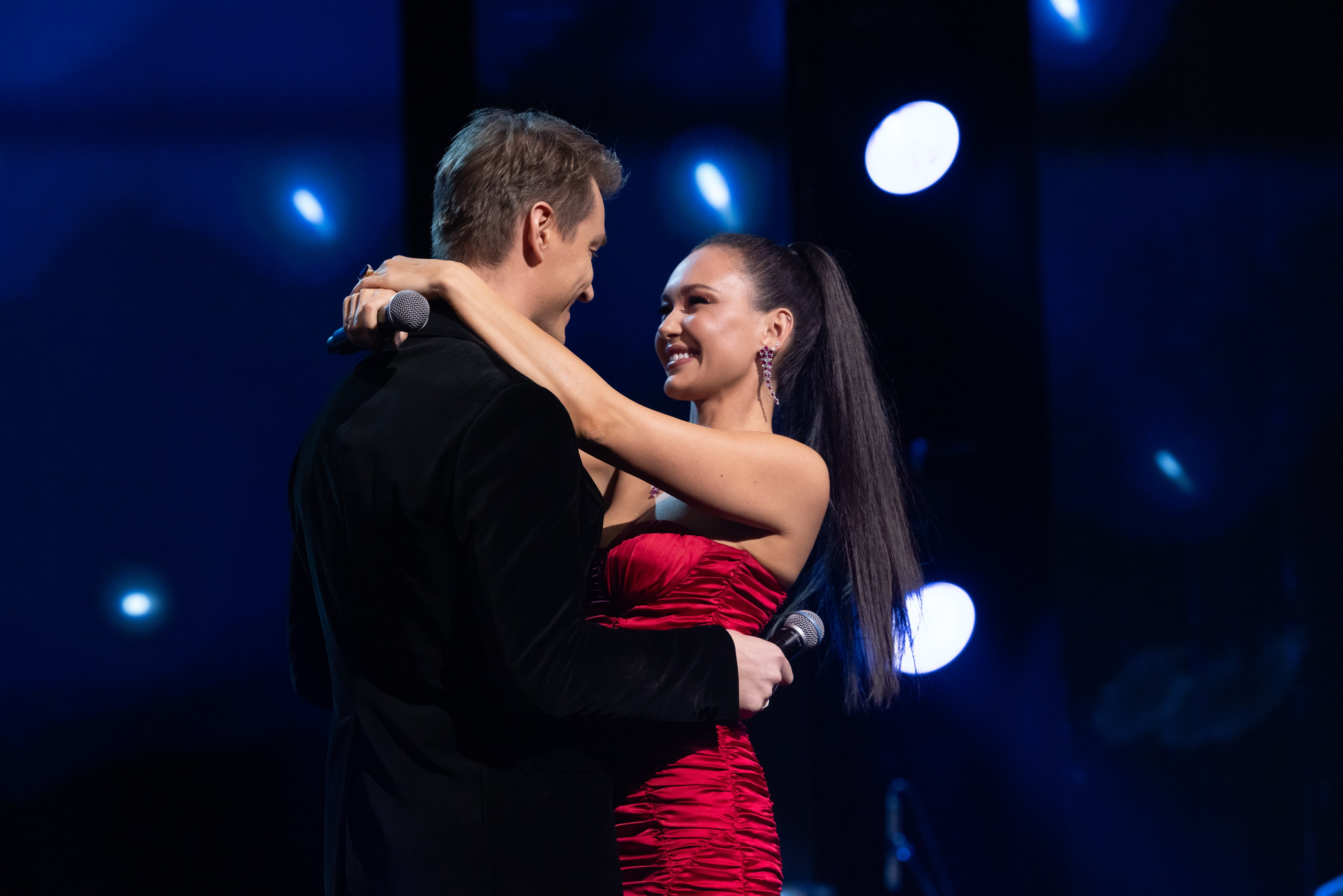 Гравный новогодний концерт 2025 Live Арена Москва. Свадебный и семейный фотограф в Москве и Московской области Оксана Шлыкова