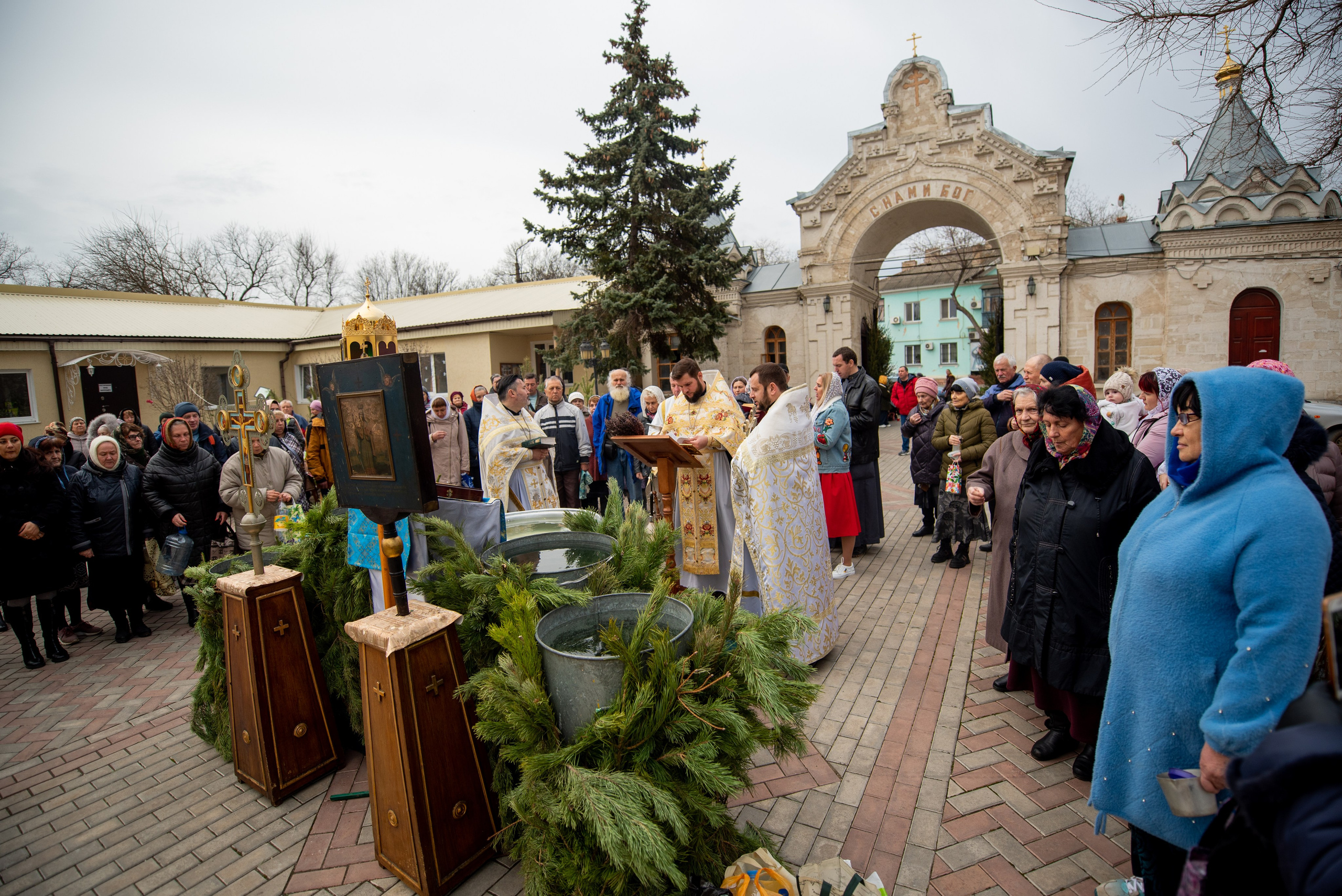 Крещение 18.01.2023. Семейный и свадебный фотограф в Феодосии и Коктебеле