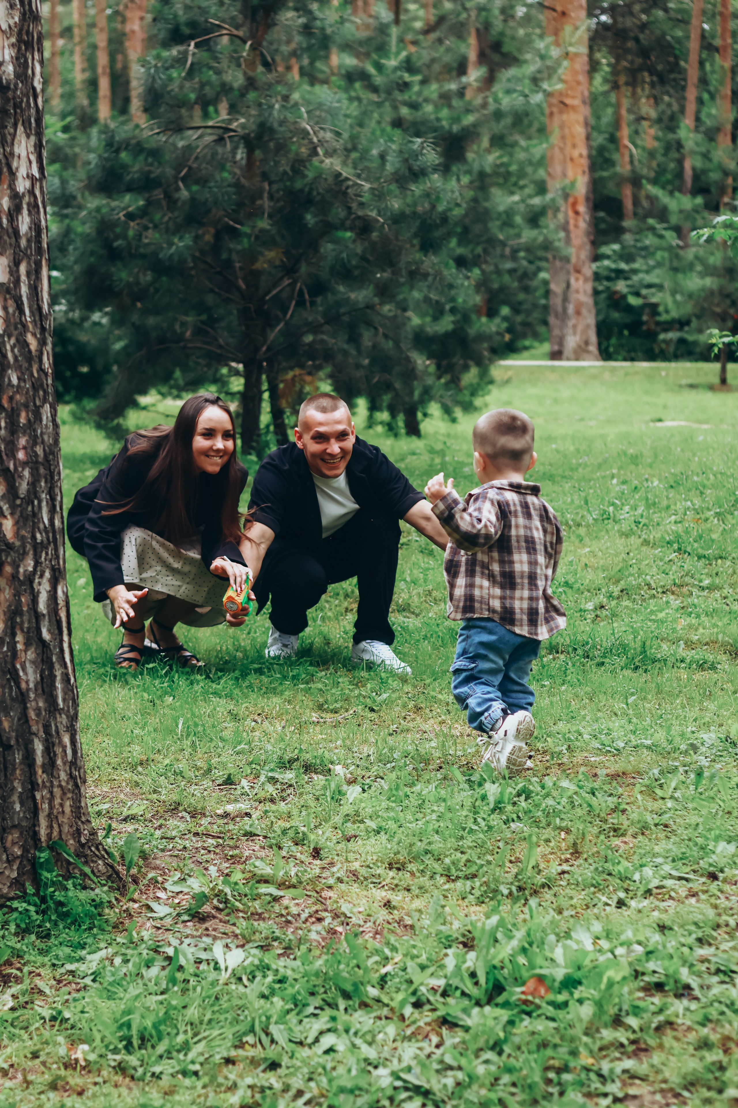 Семейная фотосессия в летнем парке, Екатеринбург. Фотограф в Екатеринбурге Пойгина Елена