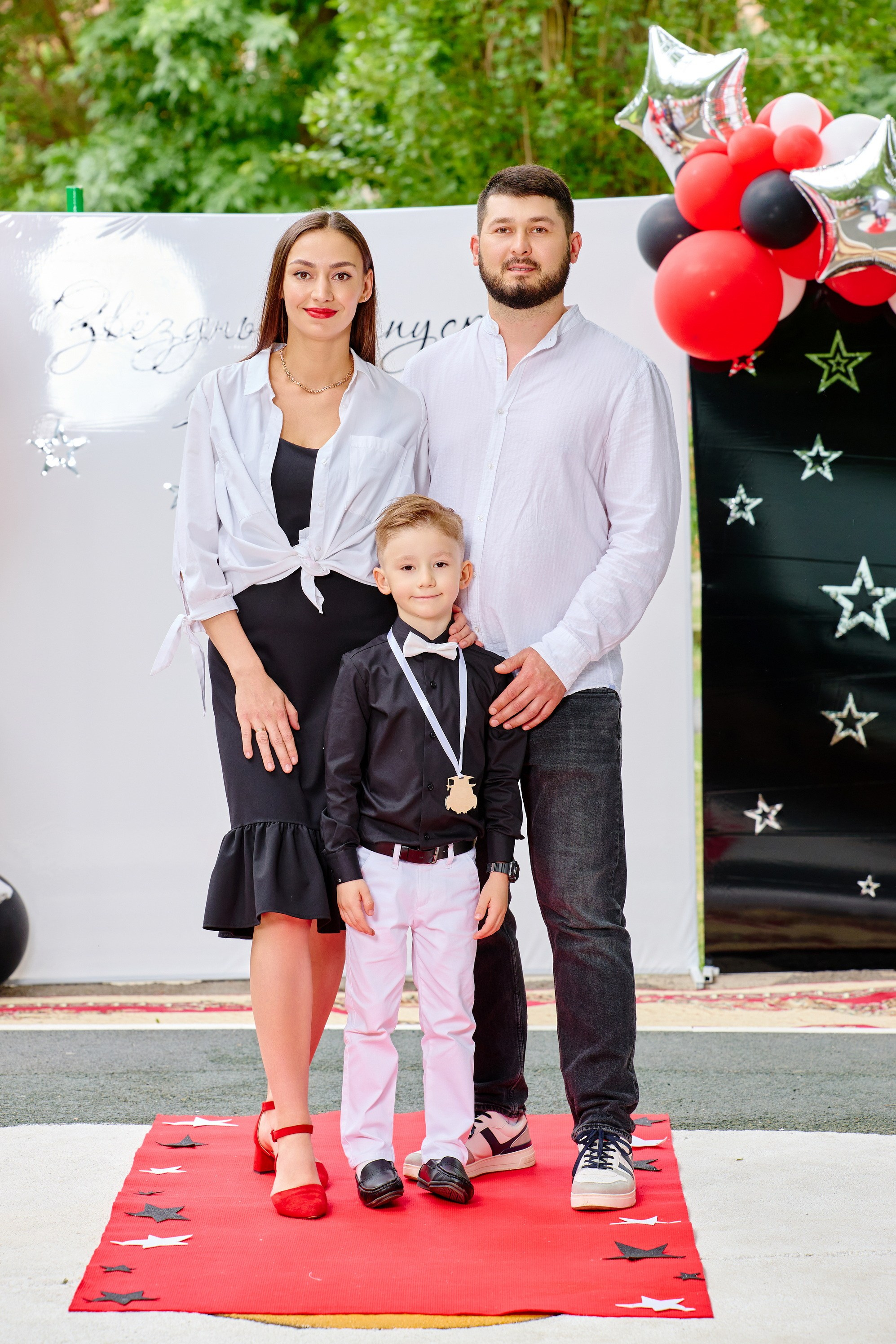 Выпускной 45 сад. Фотограф Выпускные альбомы Таганрог Сергей Коробченко