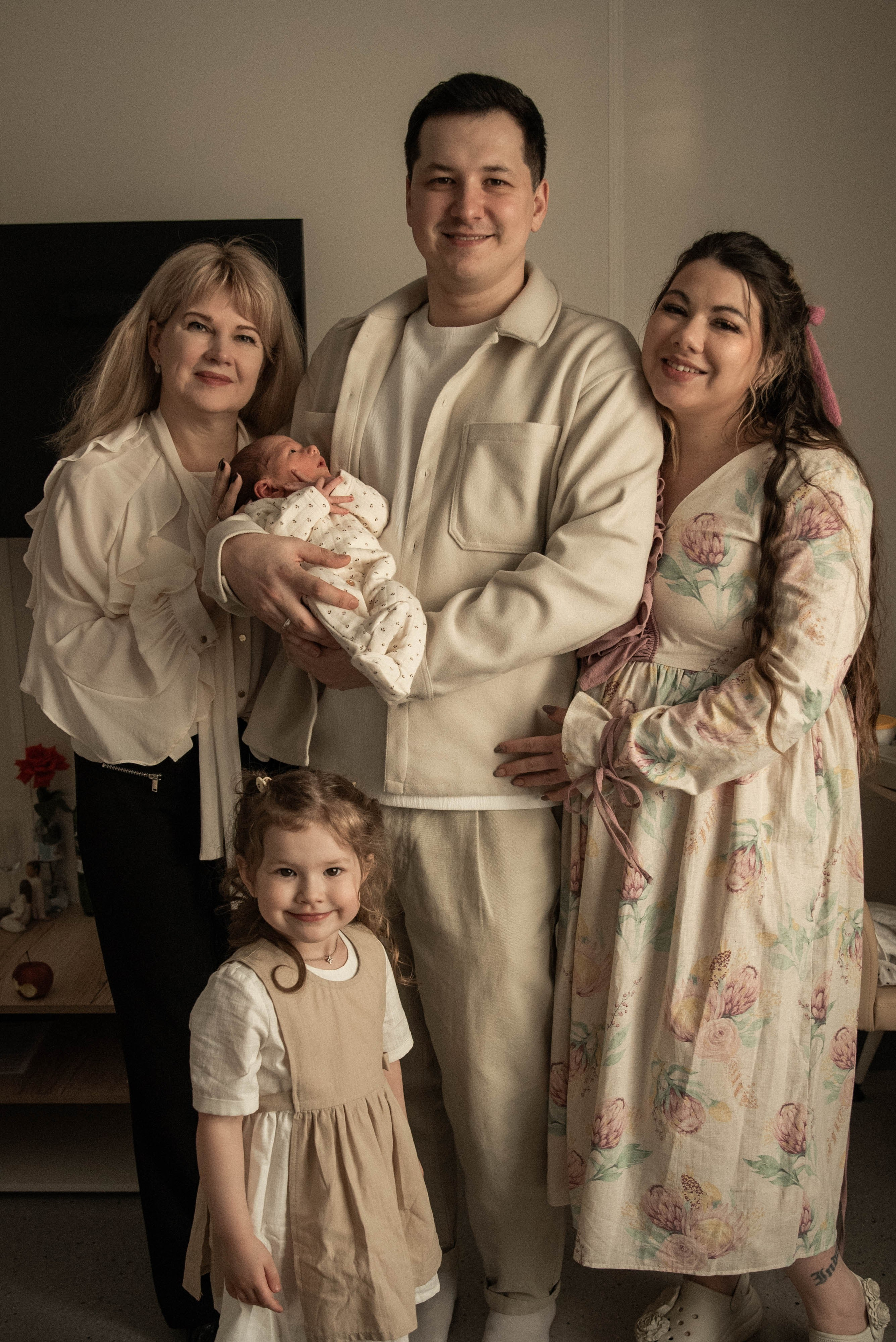 Выписка Маэля. Роддом Лахта Мать и Дитя. Фотограф на роды и семейные истории в Санкт-Петербурге Татьяна Дмитренко