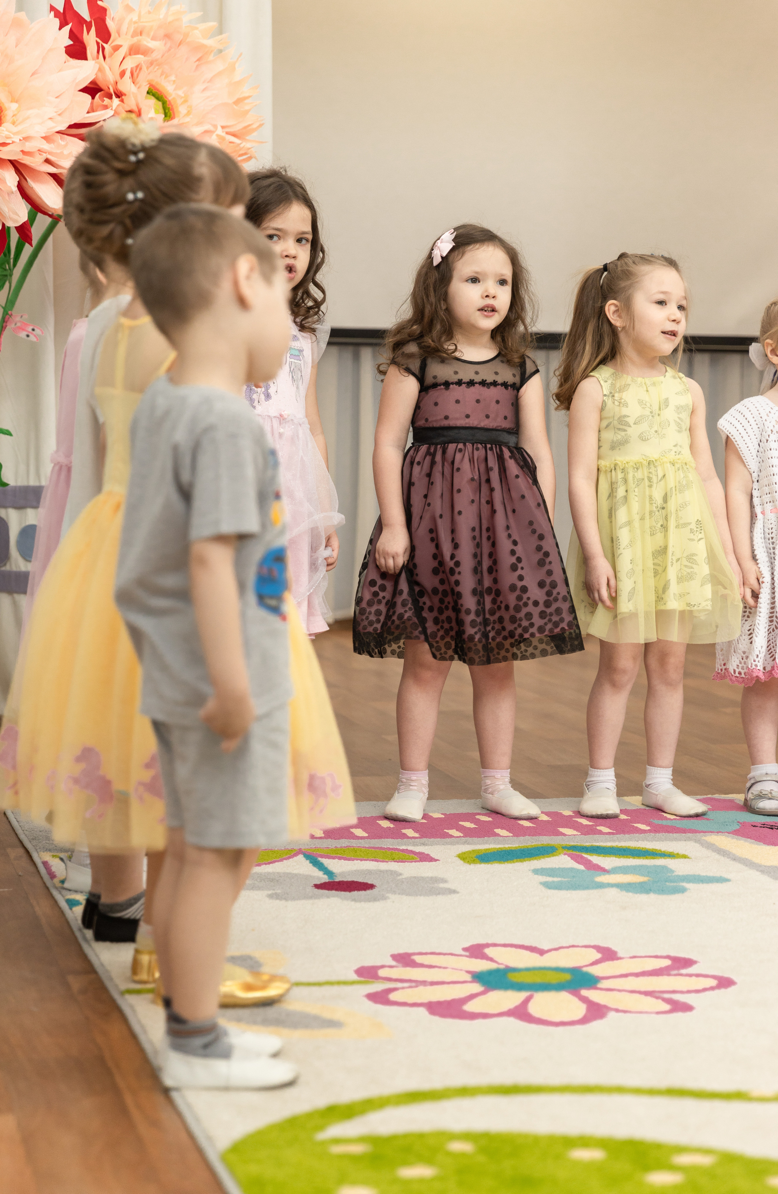 Утренник 8 марта в д/с