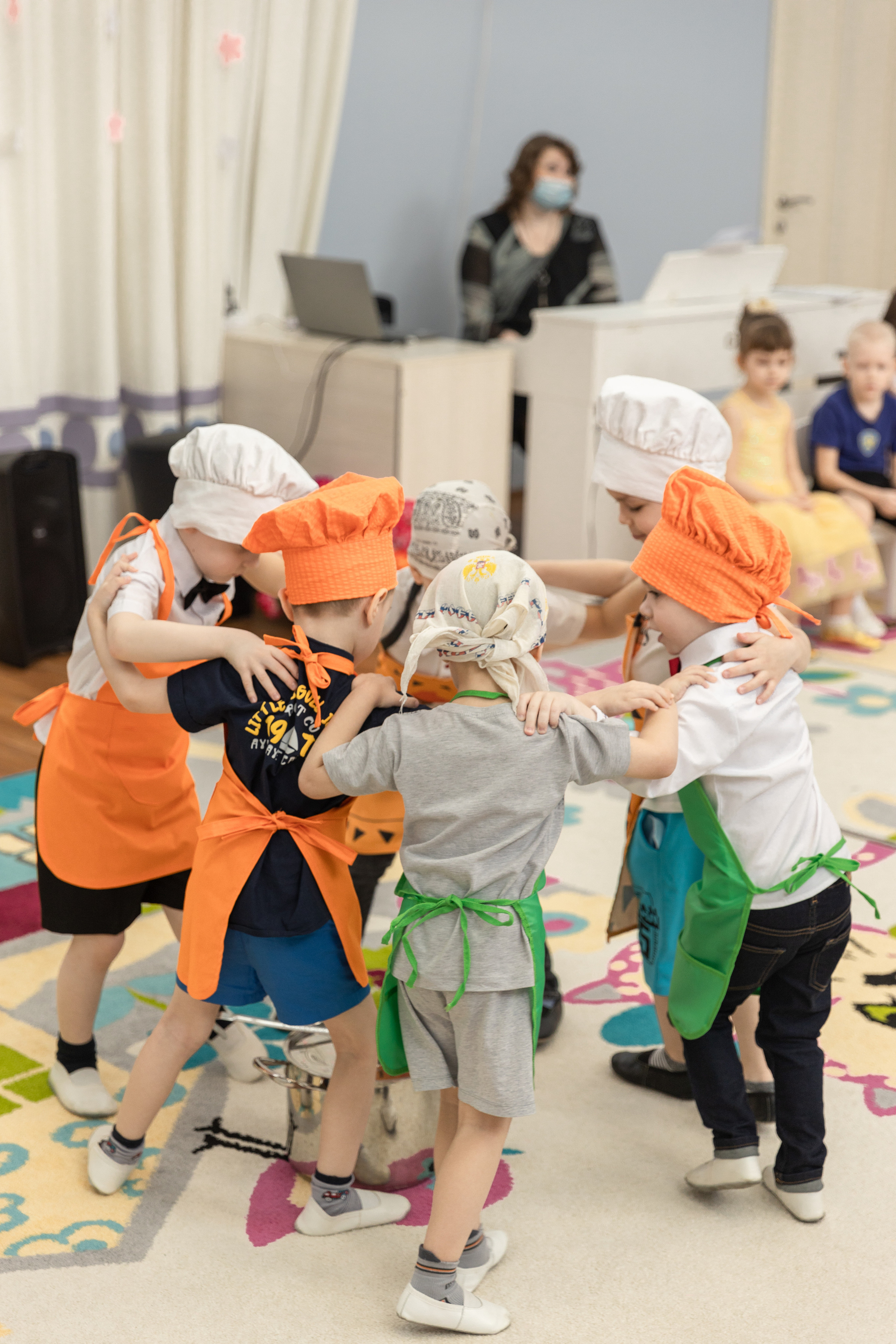 Утренник 8 марта в д/с