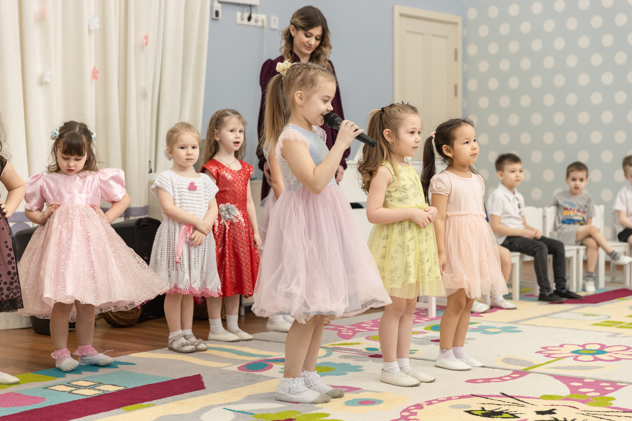 Утренник 8 марта в д/с