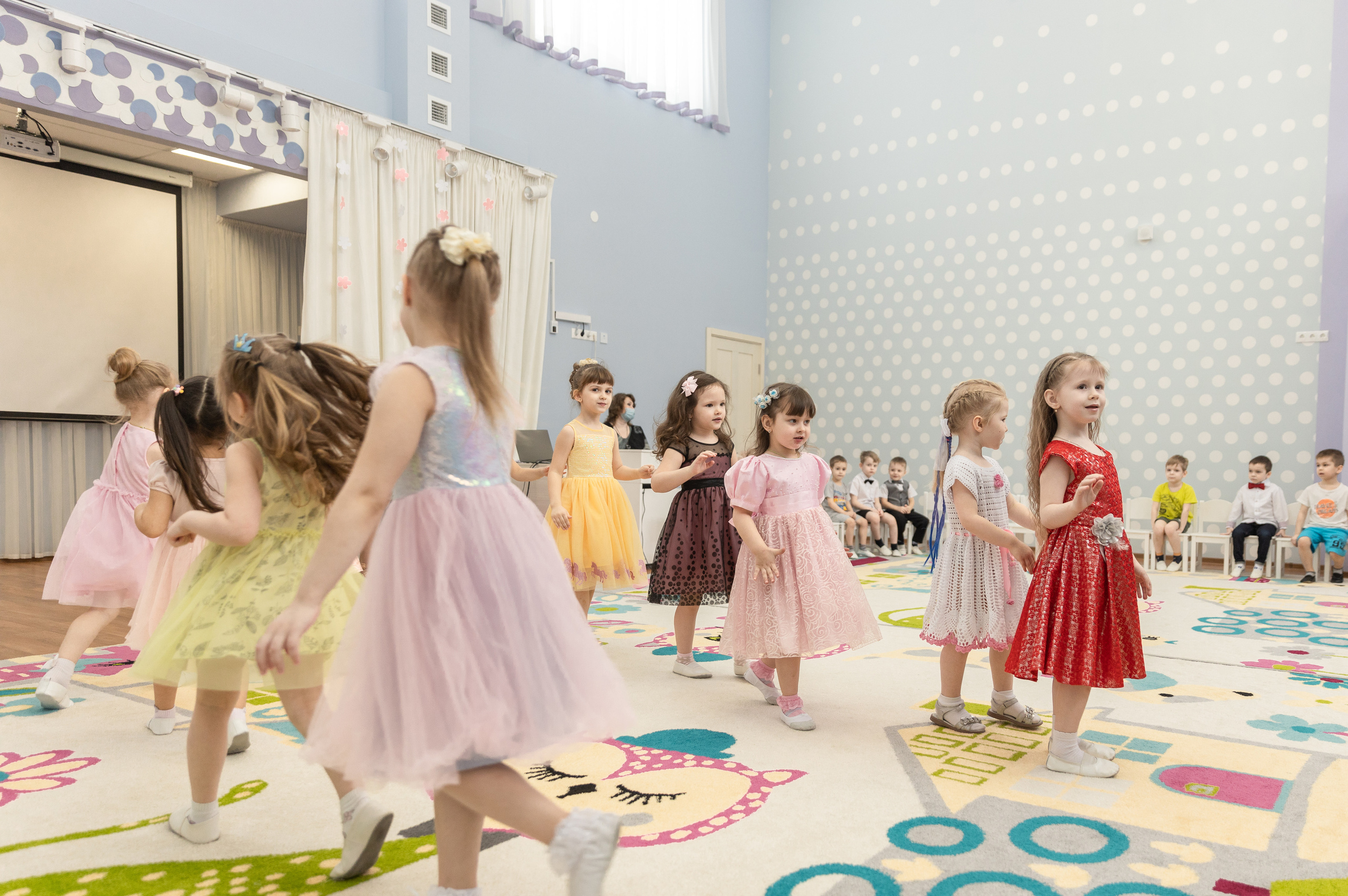 Утренник 8 марта в д/с