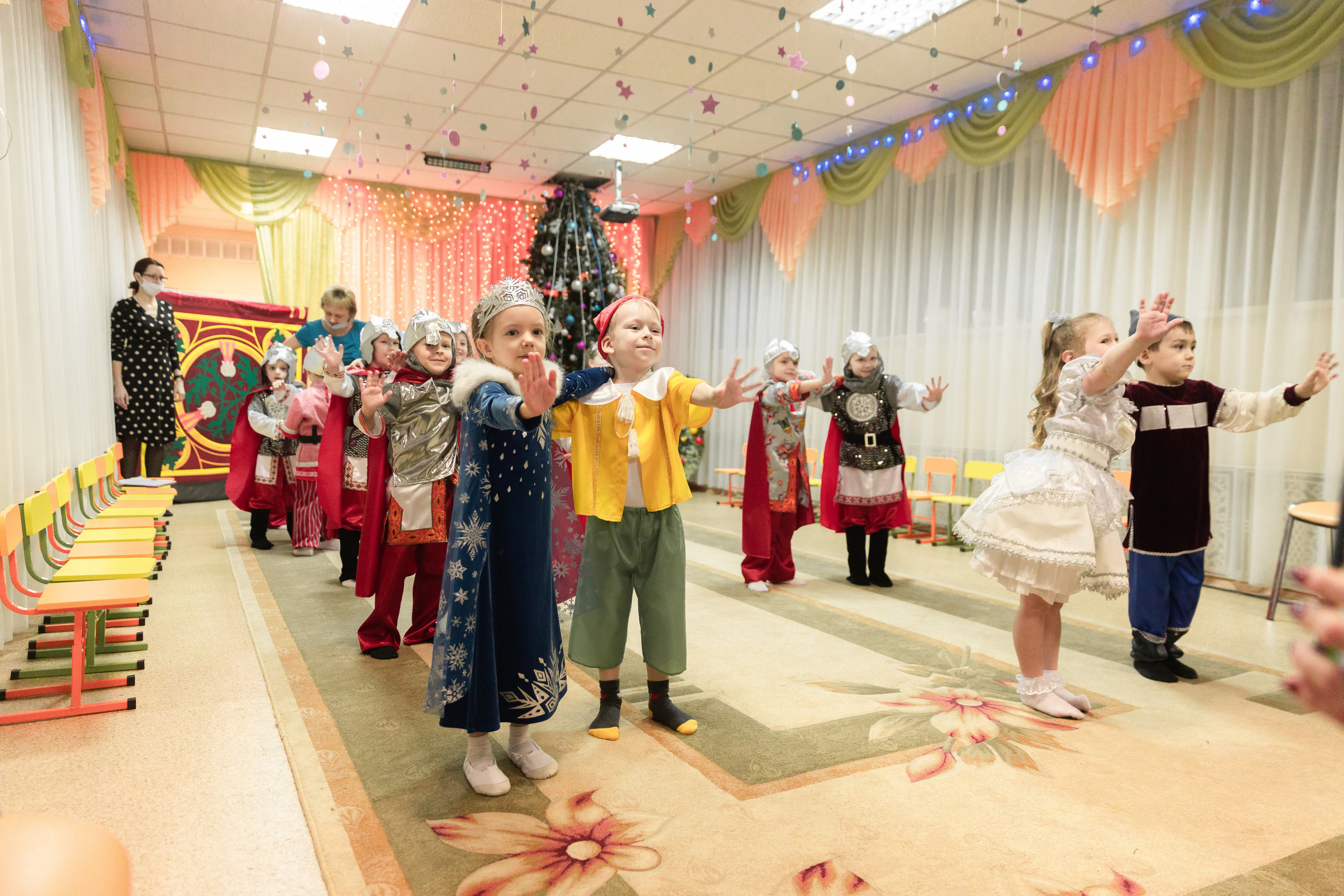 Новогодний утренник д/с