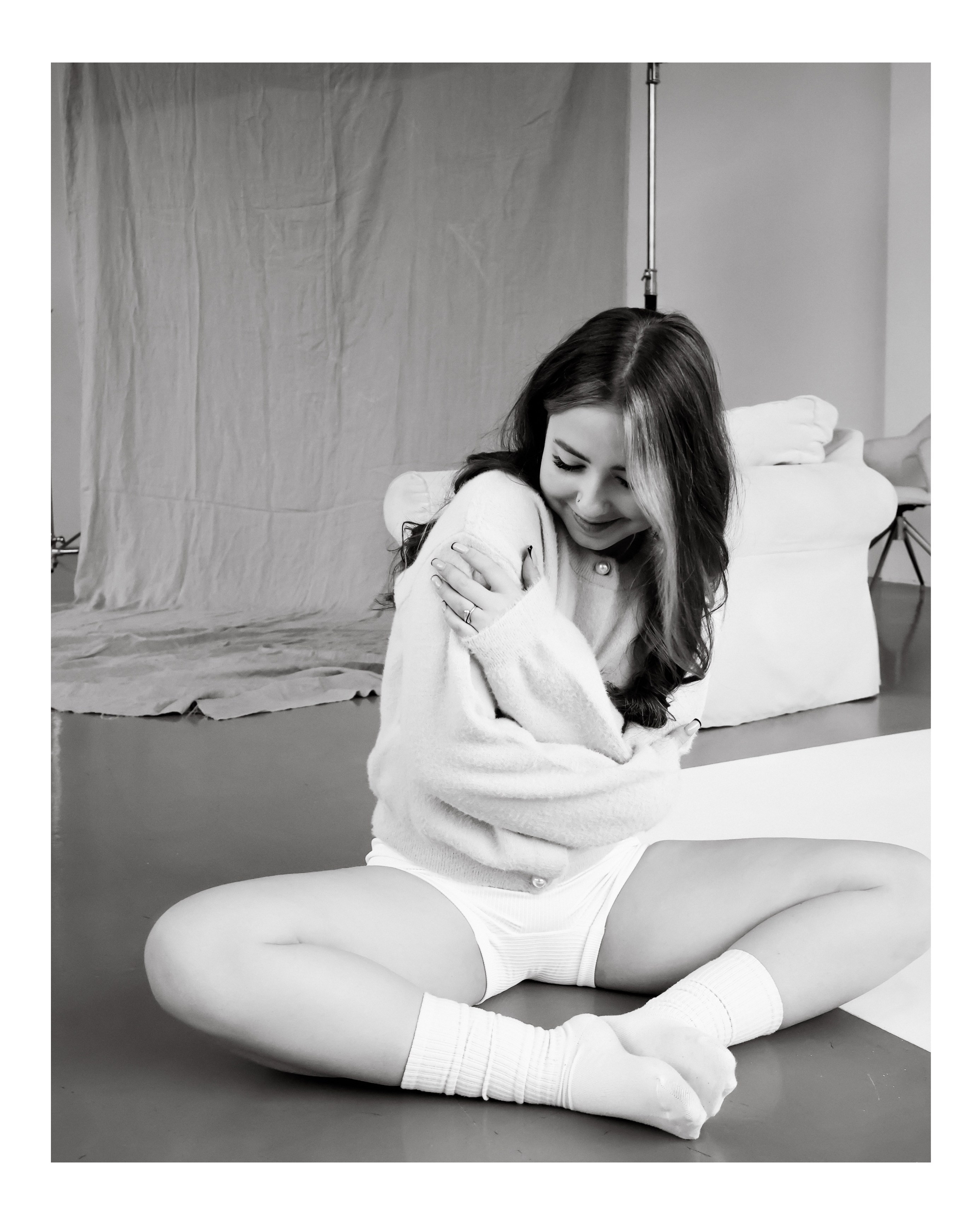 Мария (студийная в розовом). Varygraphy