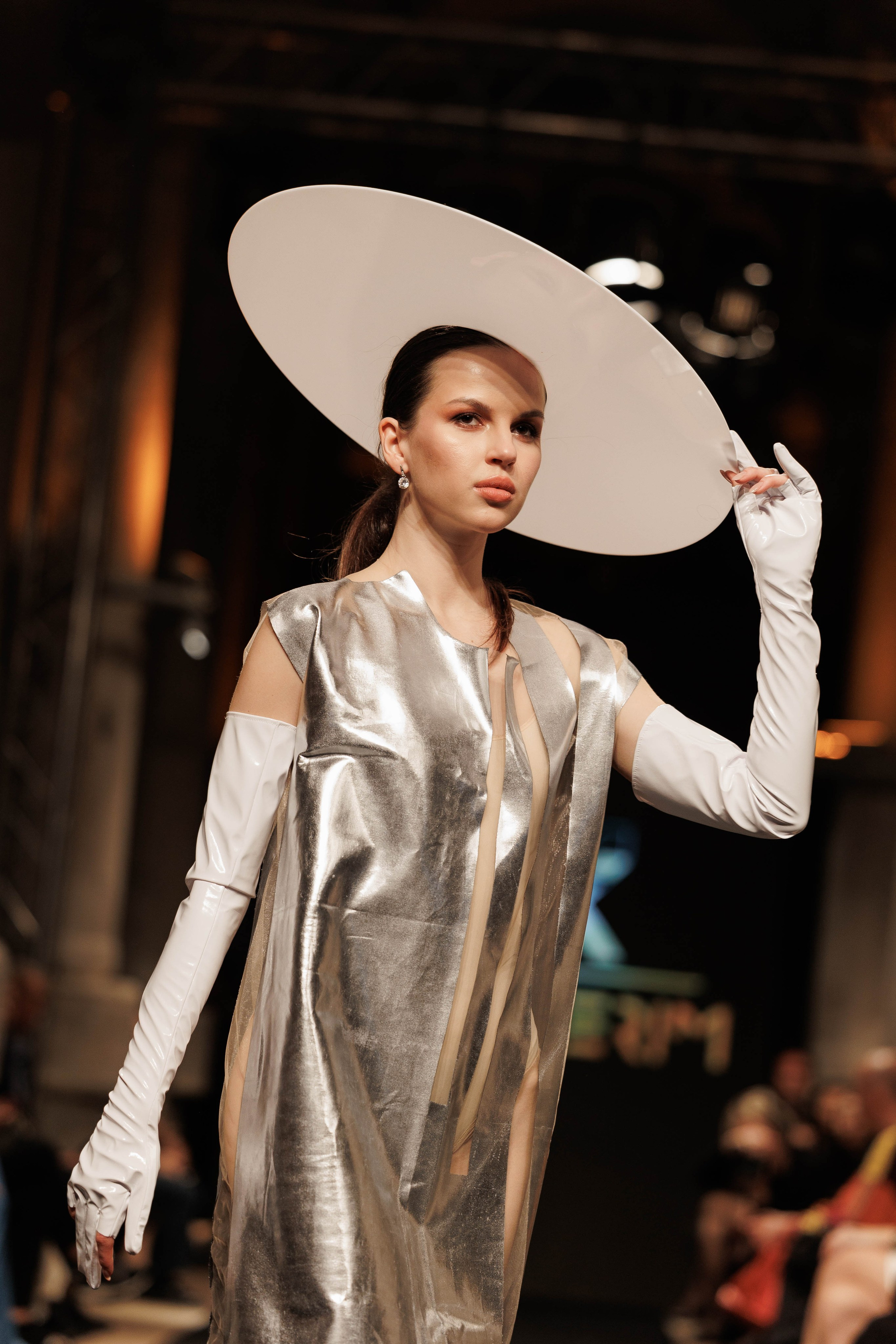 IFB-показ. About