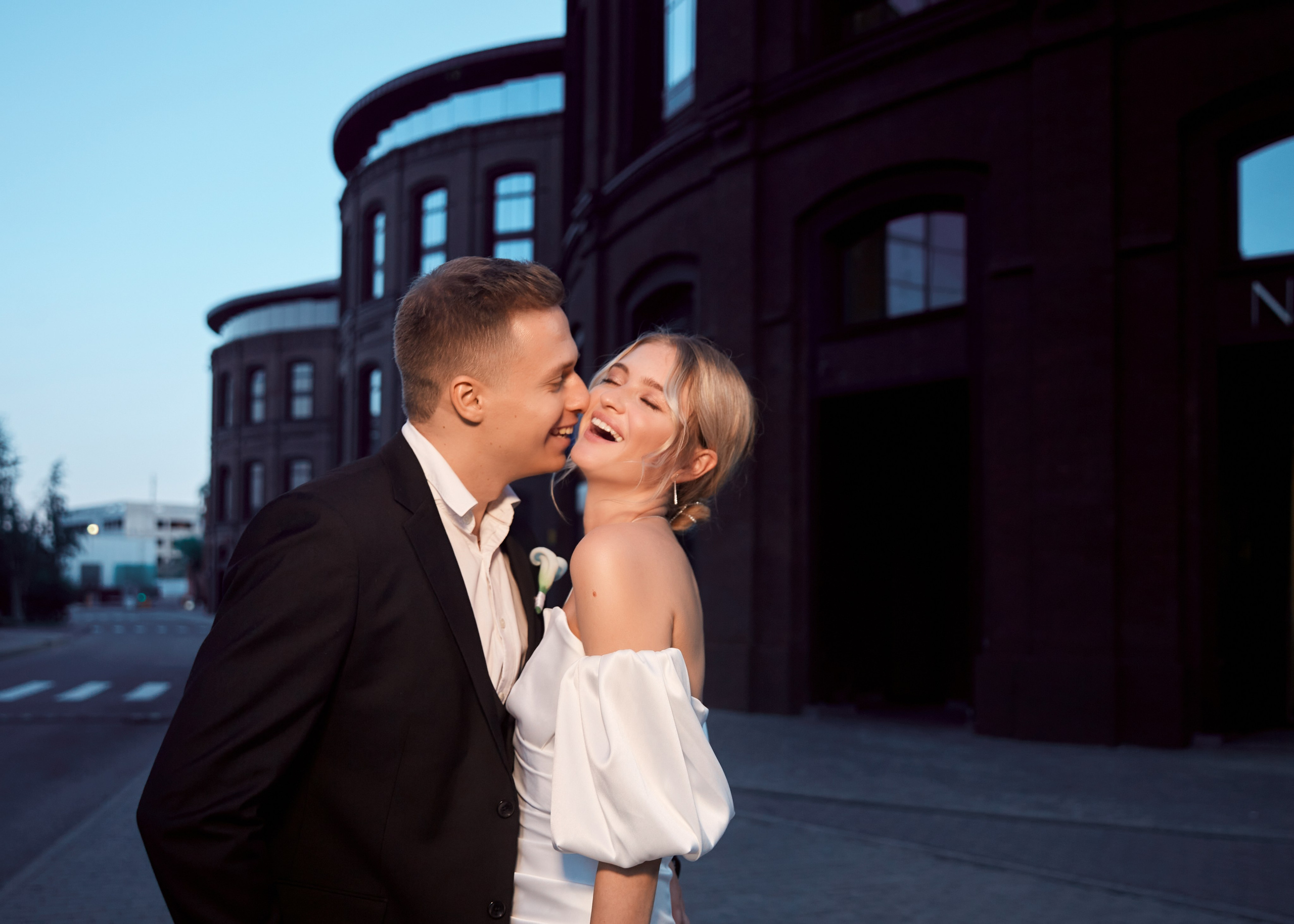 Свадебная фотосессия. Фотограф ваших самых ярких событий в Москве и СПБ. Збронская Юлия