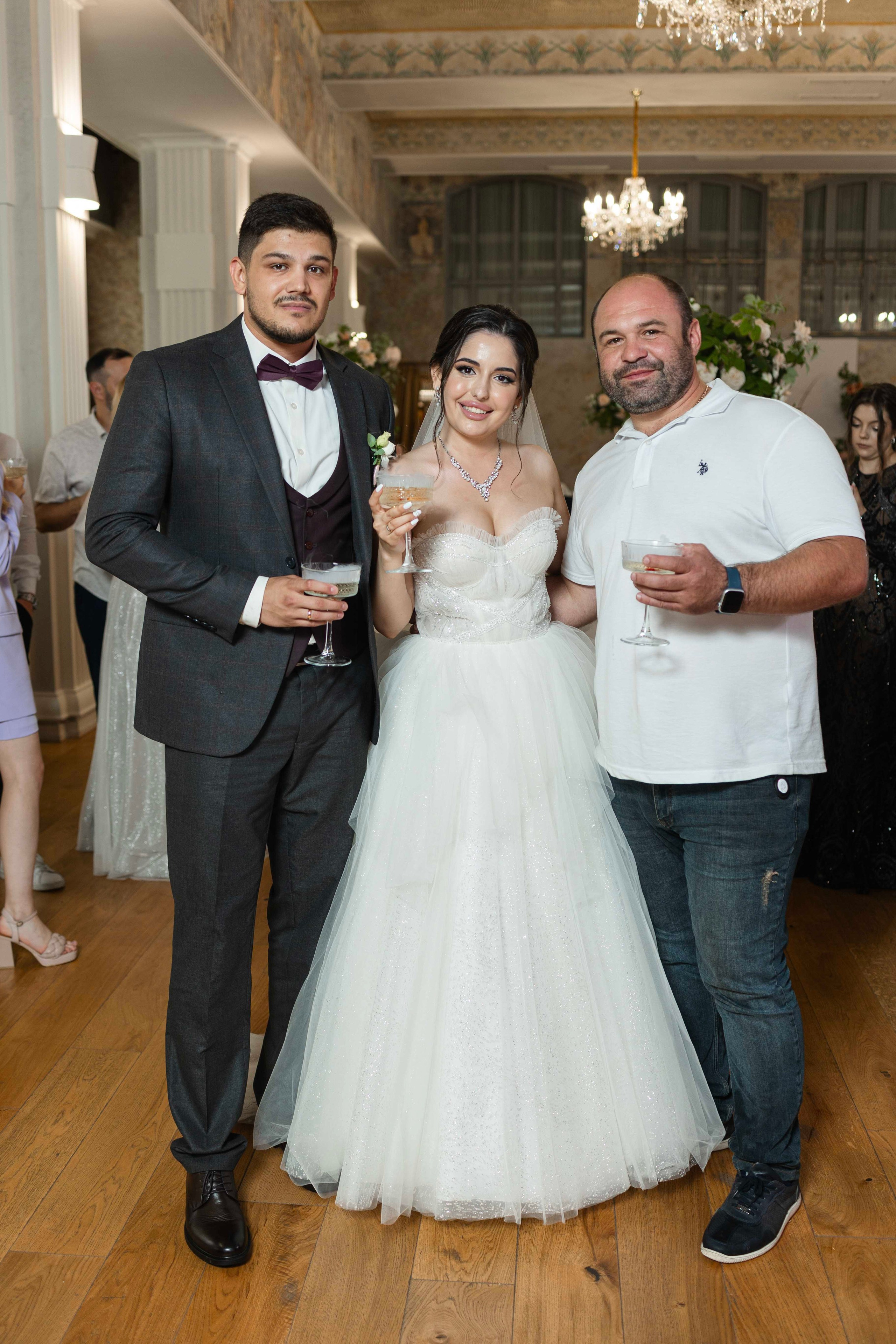 Wedding photographer Saint-Peterburg — живые свадебные фотографии. Pozdnishevkirill