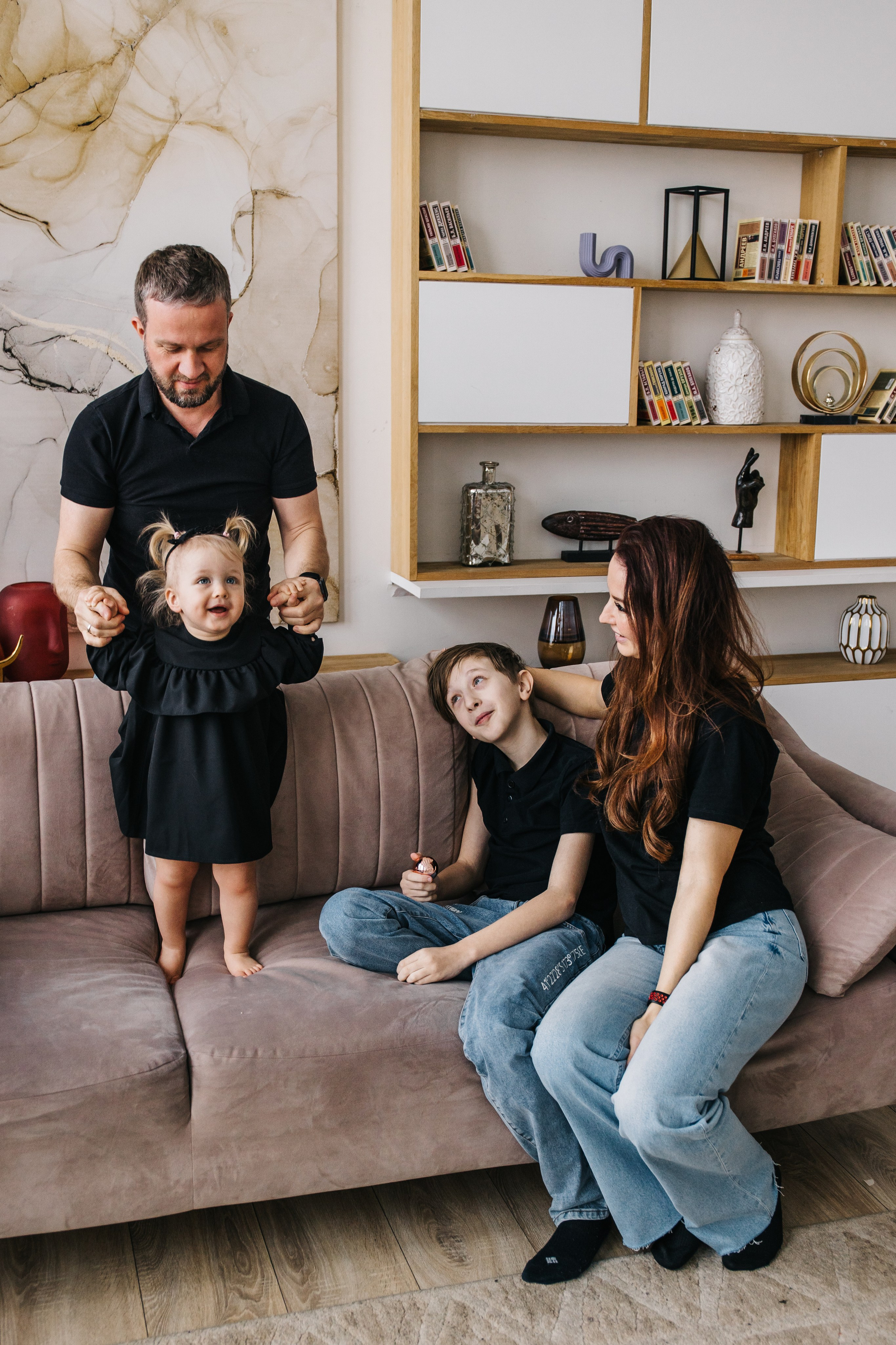 Настя, Леша, Андрей и Милана. Фотограф Харитонова Наталья