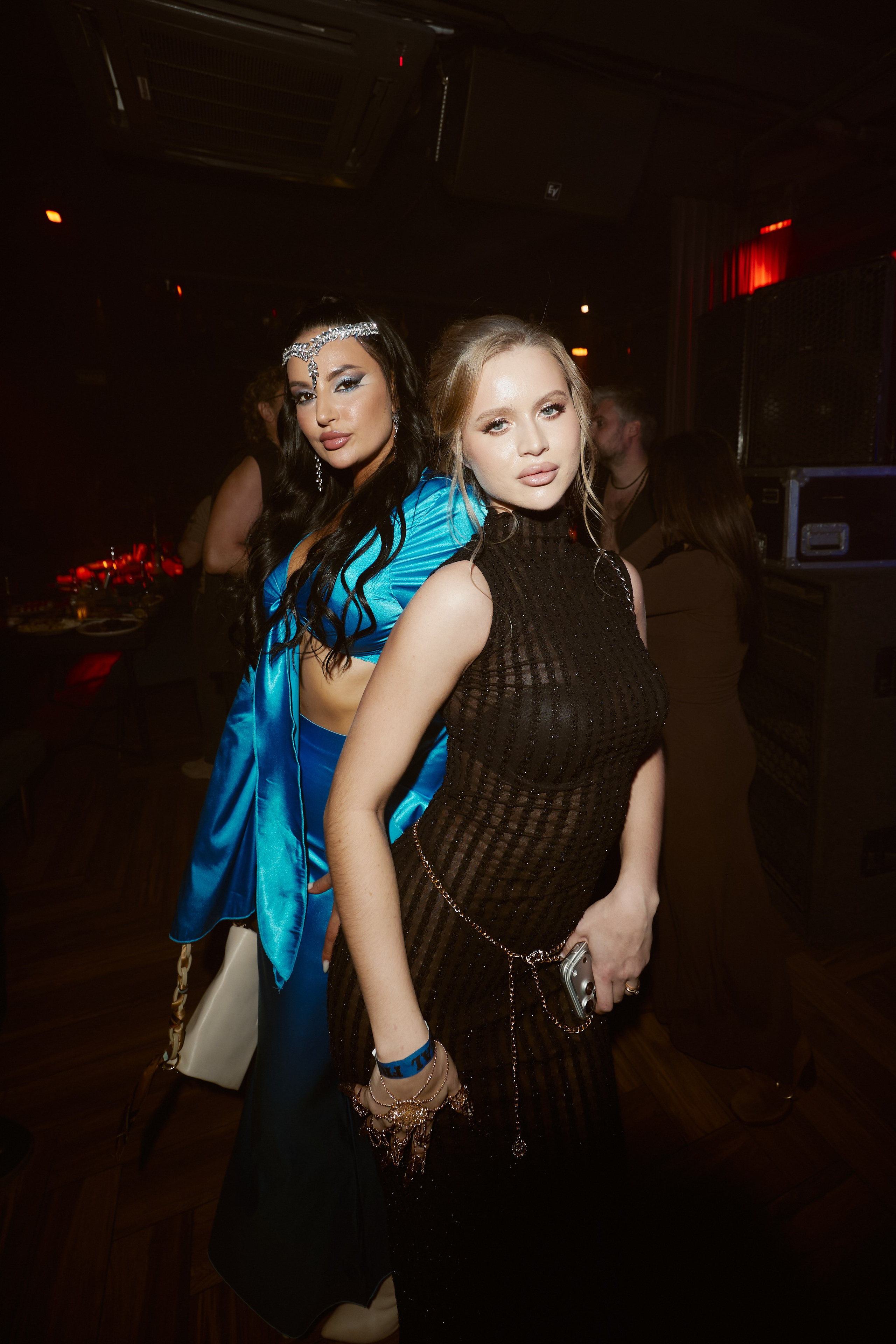 ILLEGAL FRIENDS MIRAGE. ФОТОГРАФ НА МЕРОПРИЯТИЕ ОТ СОЛЬ МЕДИА PRODUCTION