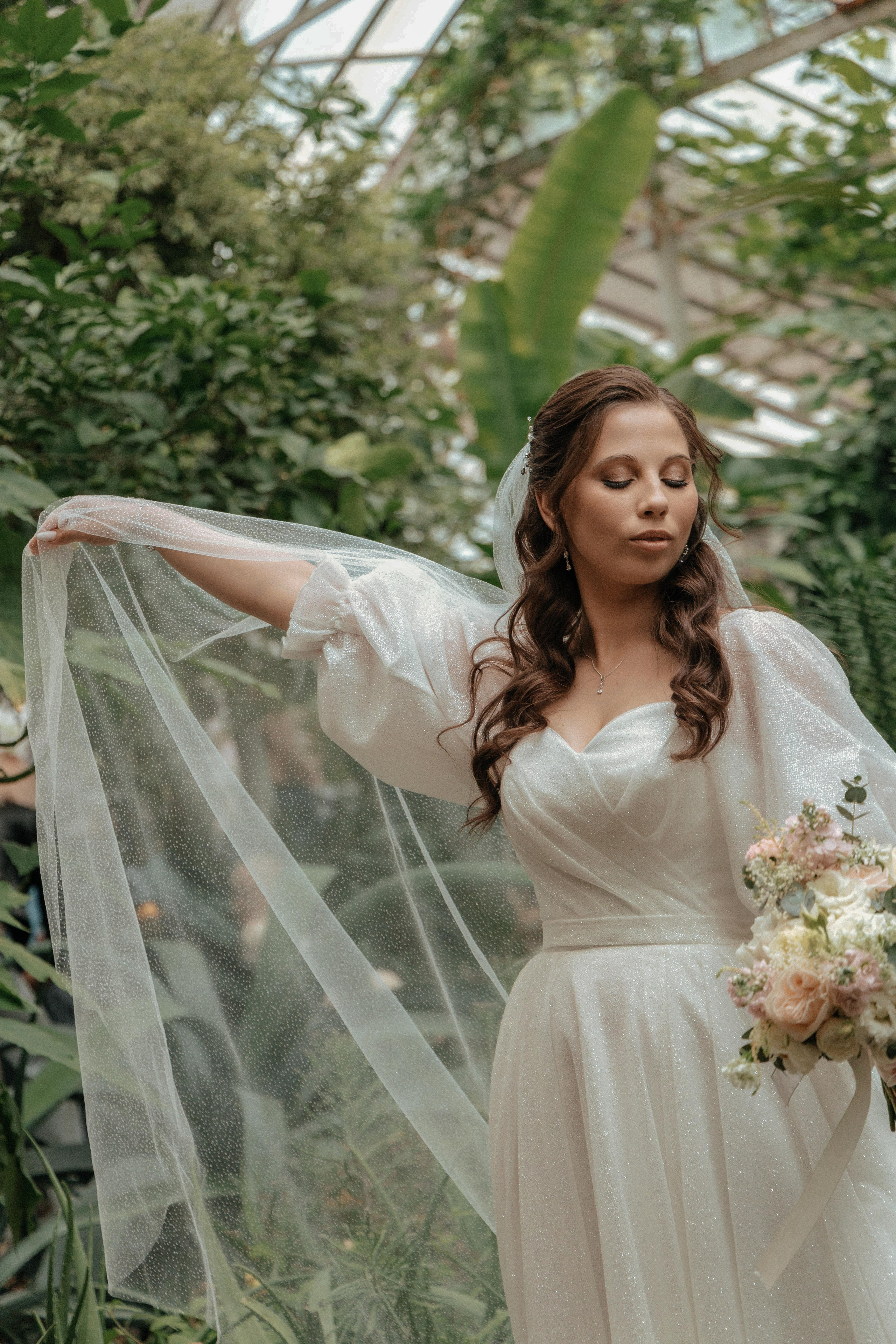 Дерзко и со вкусом. Артём Бачурин — свадебный фотограф Воронеж