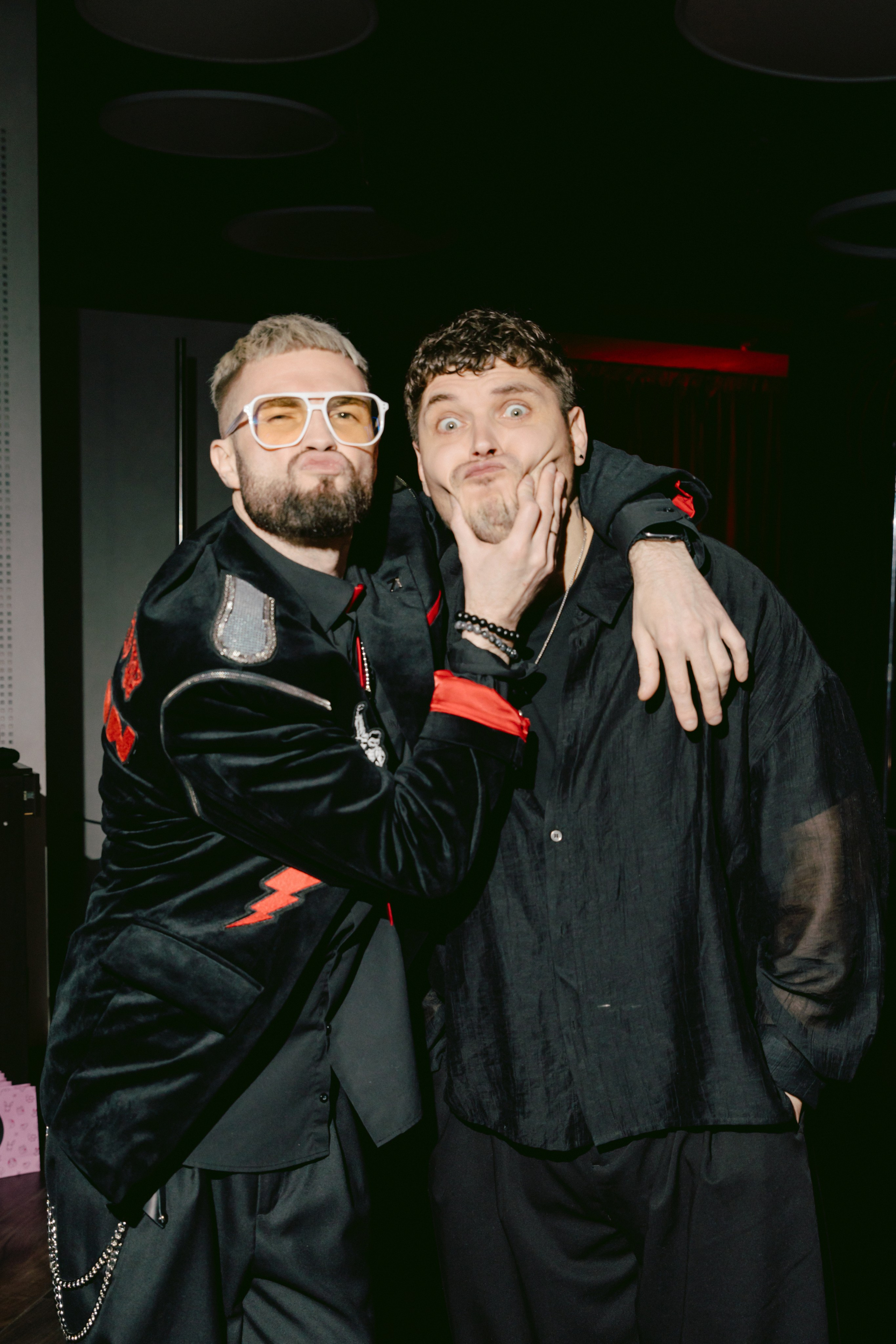 ДЕВИЧНИК С ПЕРЧИКОМ. Свадебный фотограф в Москве Алексей Логинов