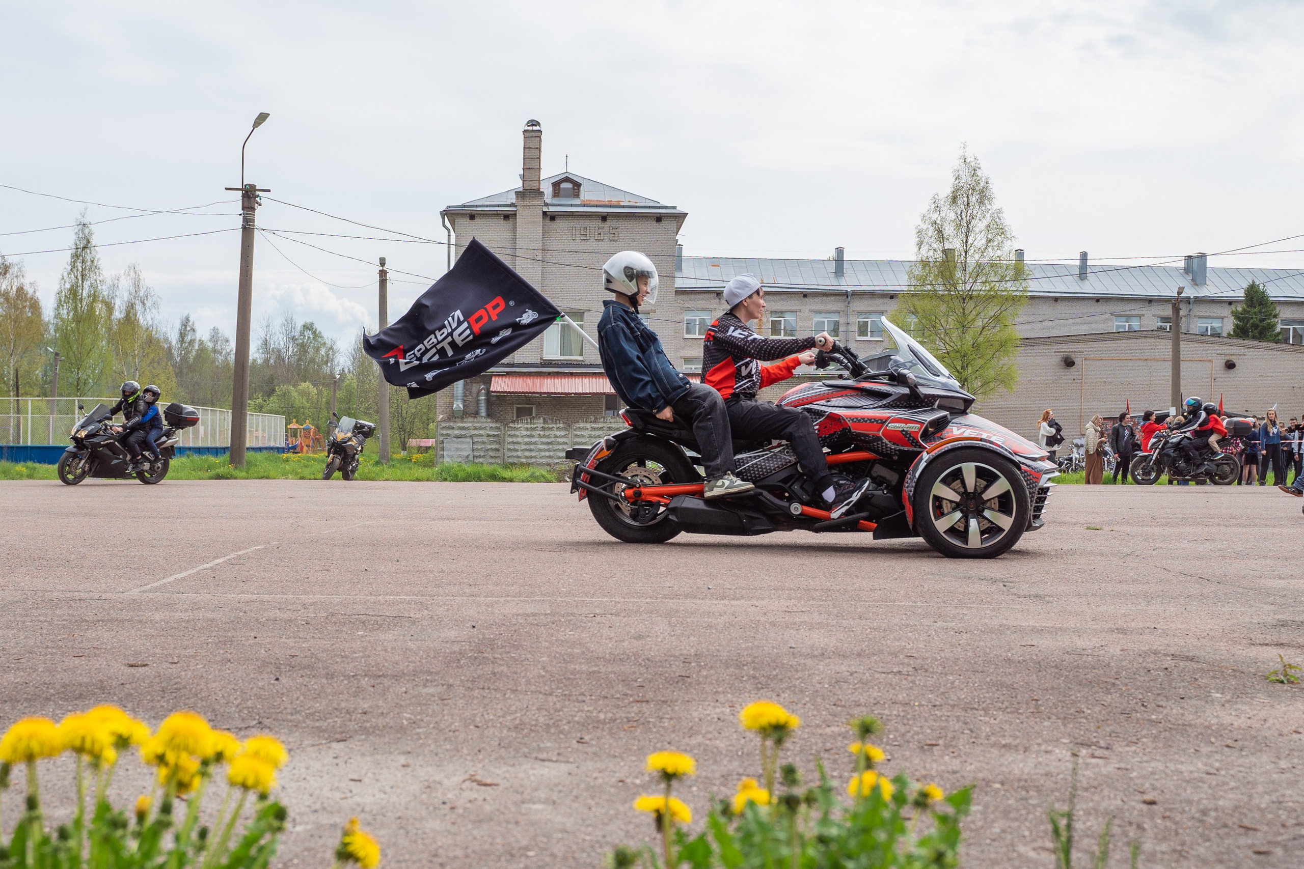 Мотоциклы —репортажная фотосъемка в Санкт-Петербурге. Свадебный, семейный, портретный, репортажный фотограф в Санкт-Петербурге