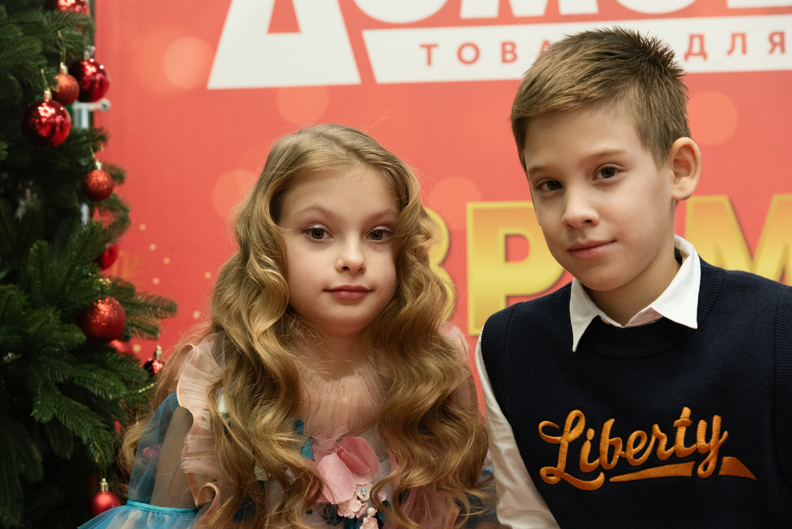 Показ Мод БФ «Исток Жизни». Дети с «Безграничными Возможностями». Портретный Семейный Fine-Art фотограф в Санкт-Петербурге Криулина