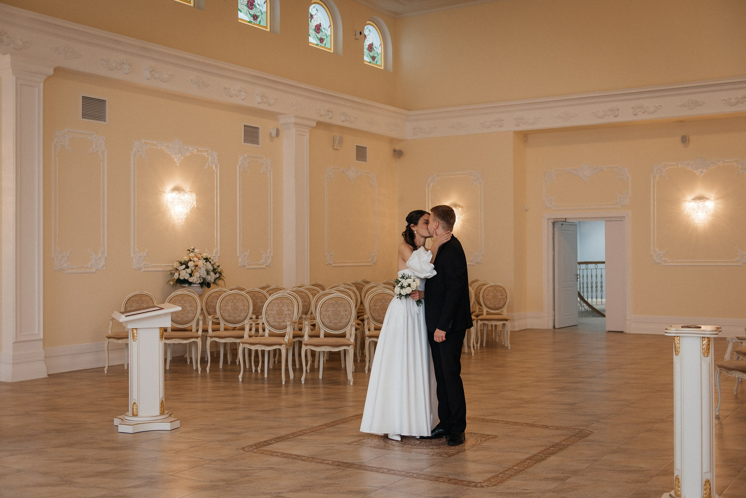 Свадьба для двоих в СПб. Свадебный фотограф в Санкт-Петербурге Венера Ахметова