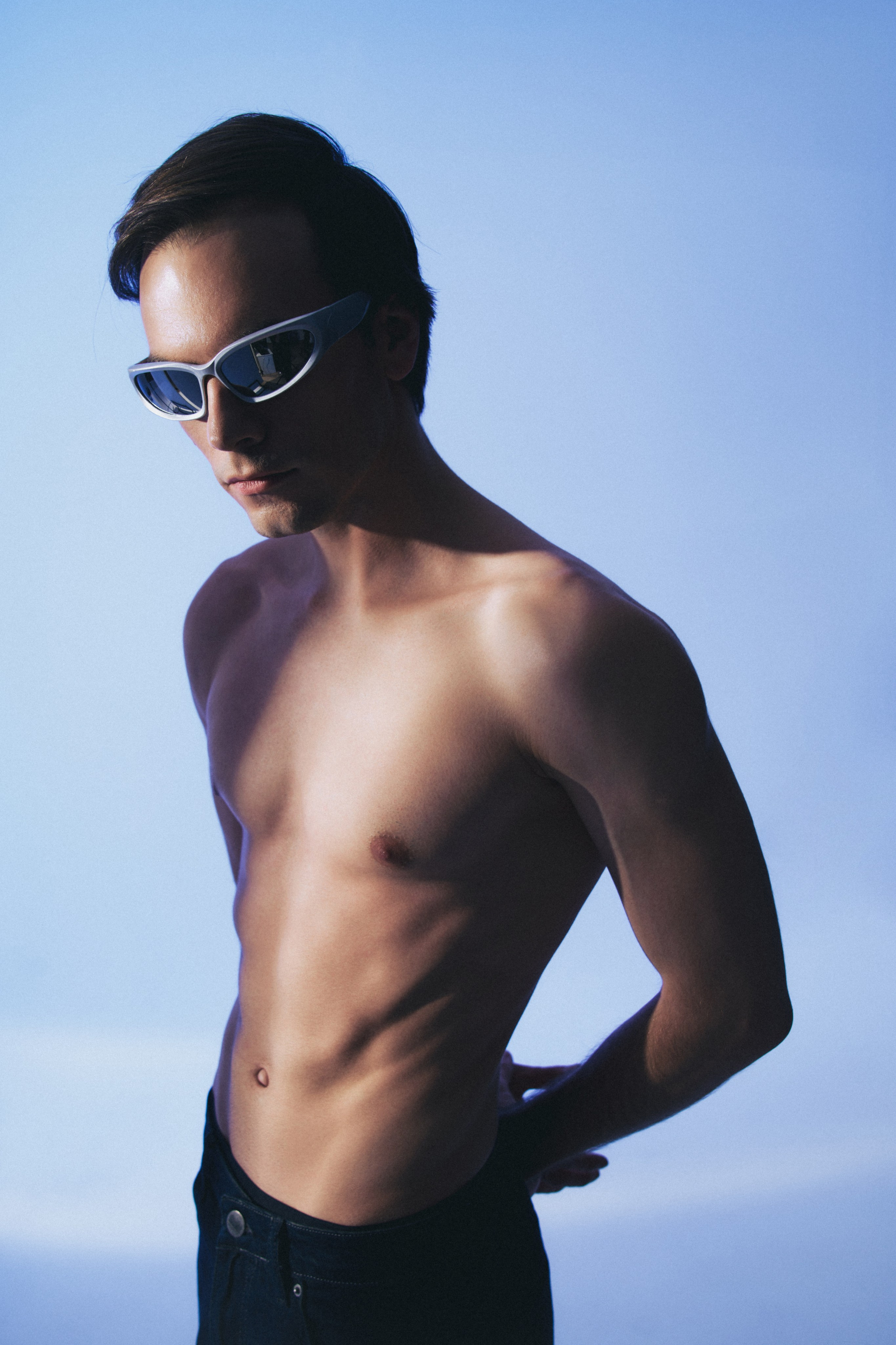 Sergey. Кирилл Гольцберг | фотограф для брендов одежды и бизнеса