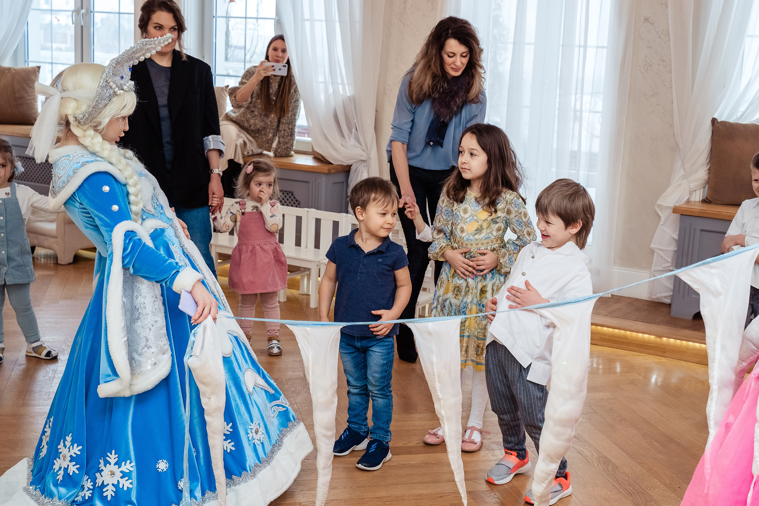 Новый год младшей группы