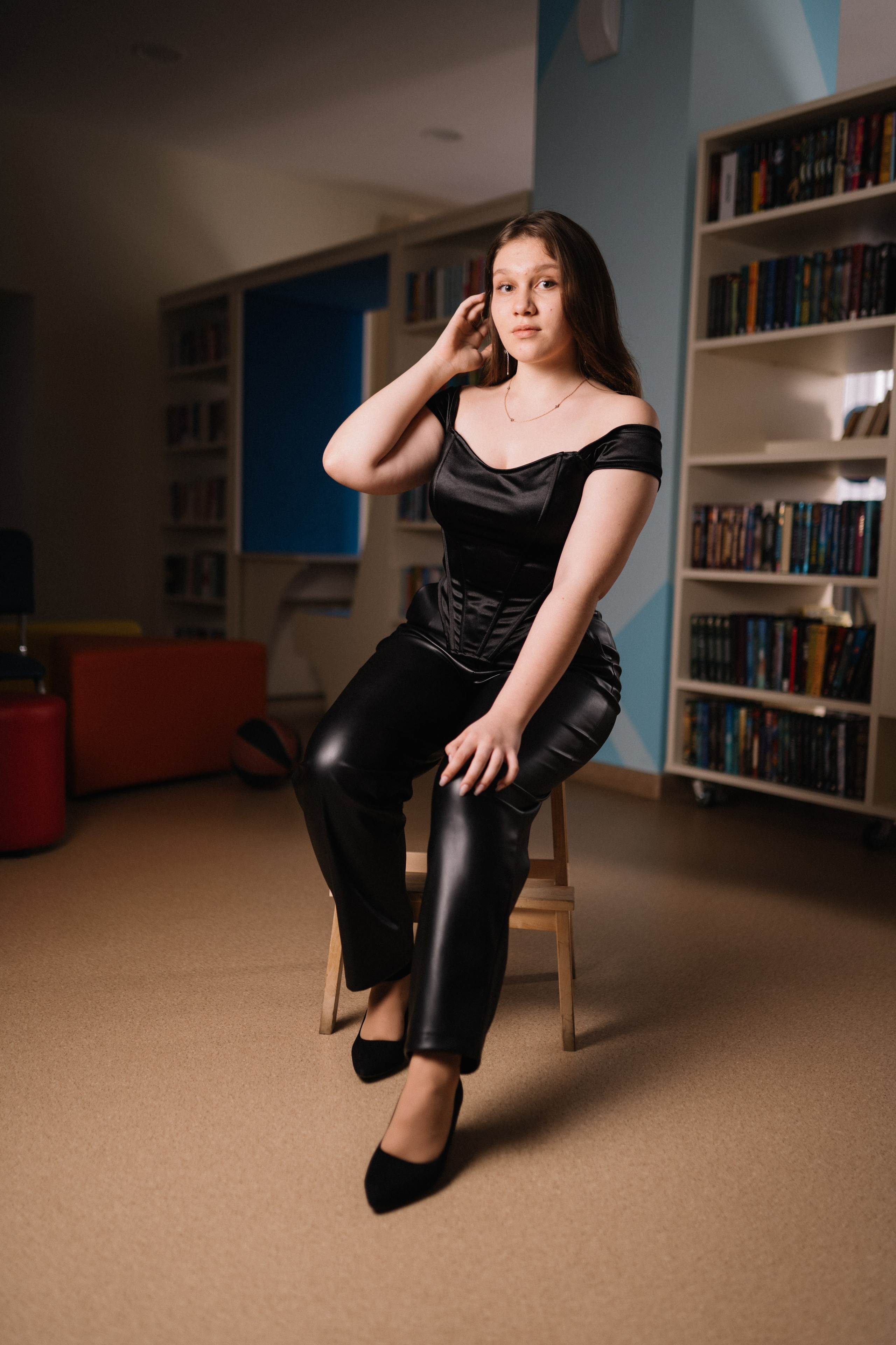 9 класс 1 школа. Фотограф Торопец Кристина Абрамова Kanwellia photography