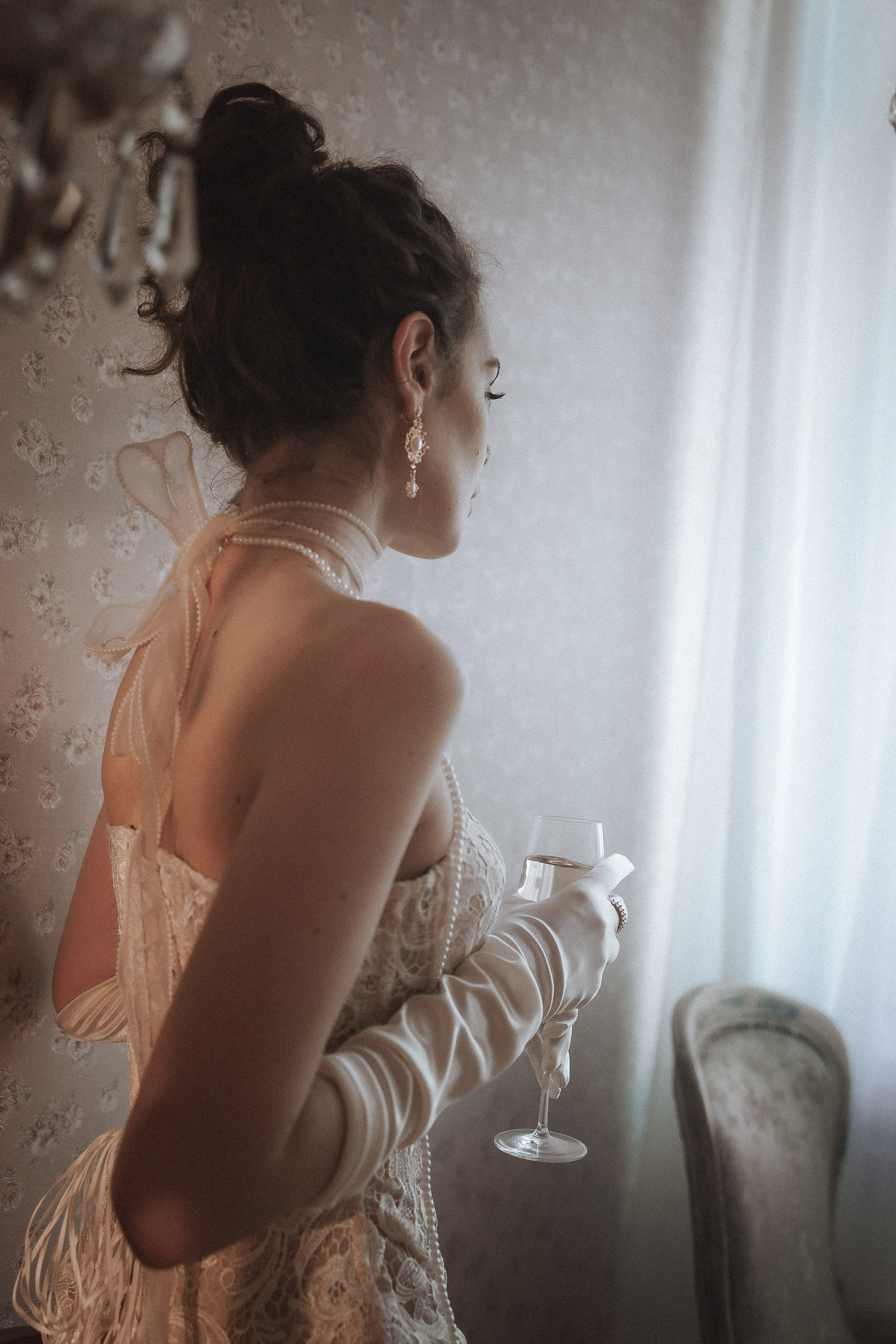 Женские портреты-фотосессии в Москве от фотографа Анастасии Инвиш. Эротическая фотосессия в стилю ню в Москве — заказать ню фотосессию от 19 800 руб!