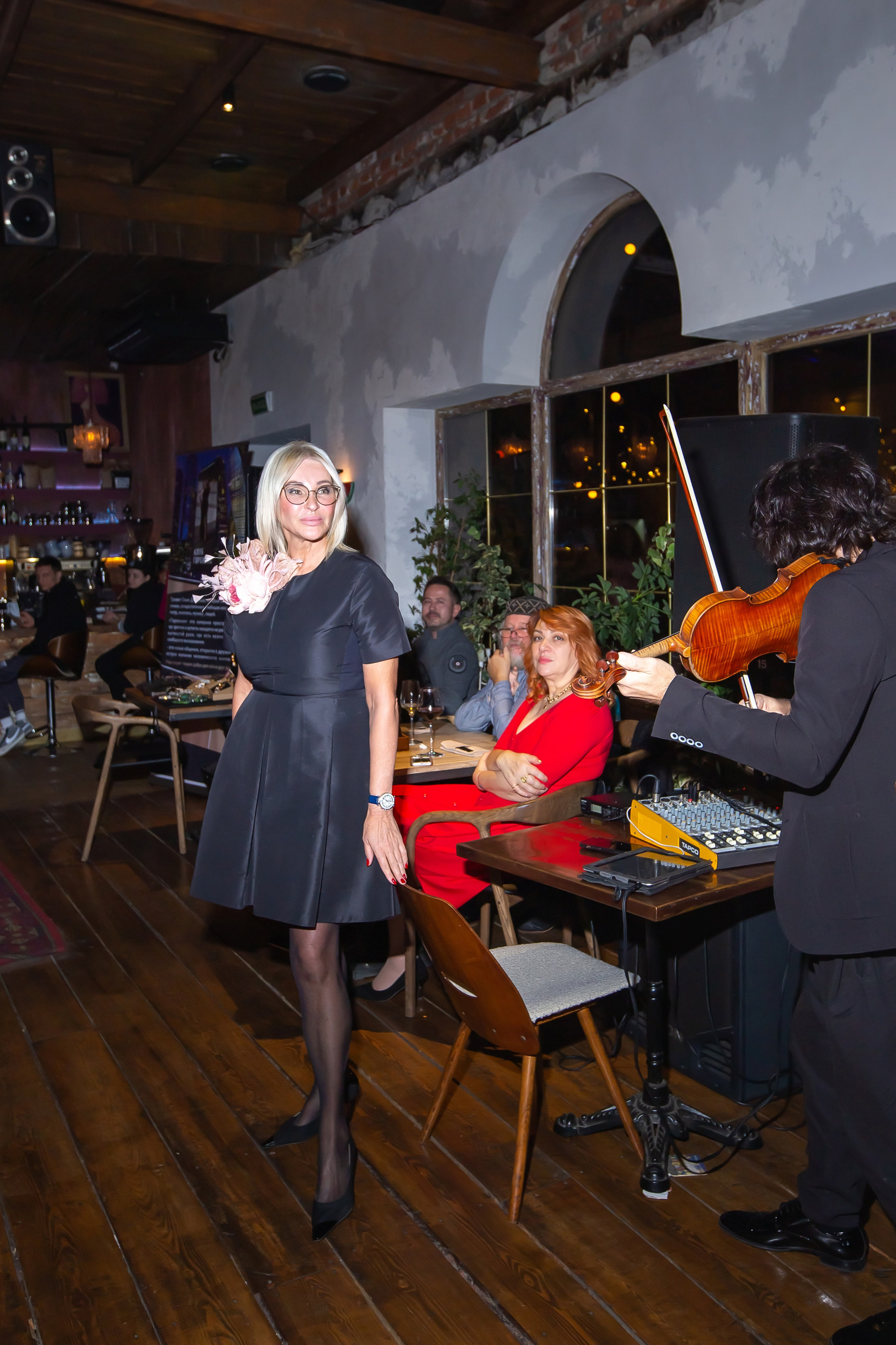 Клуб «Горожане». Свадебный фотограф Анастасия Багдасарян